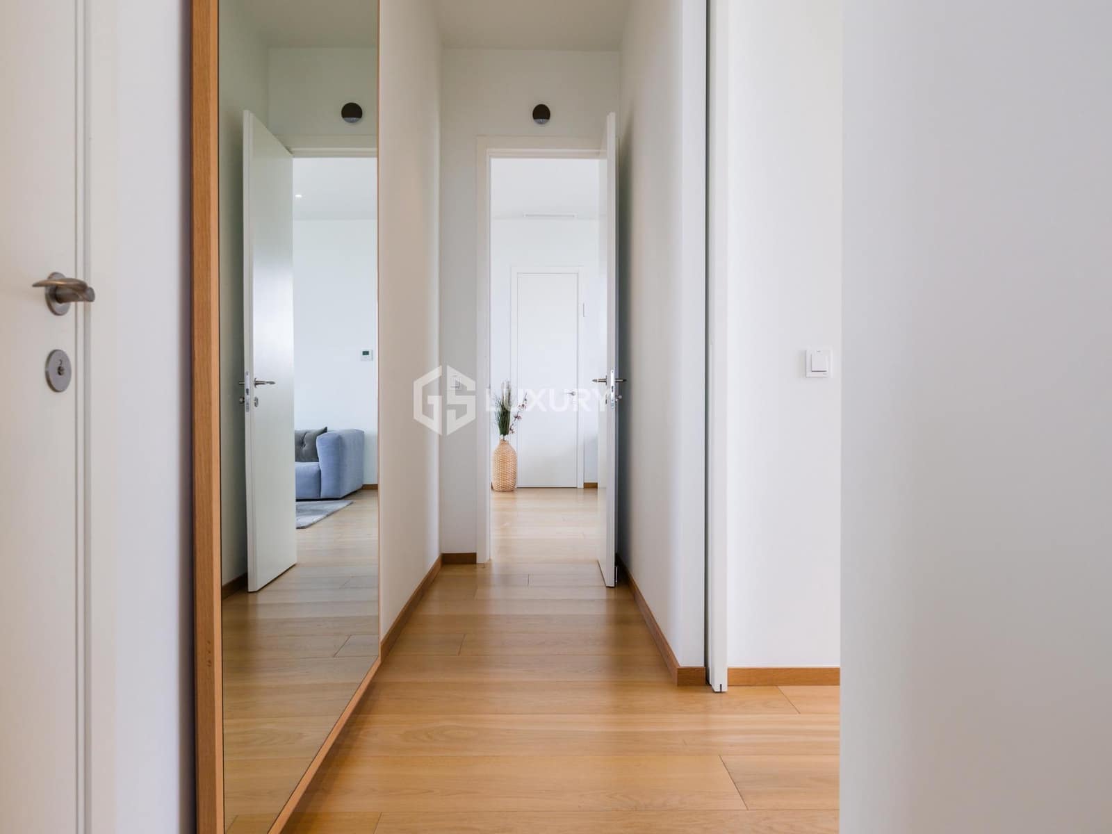 6 soveværelse Villa til salg i Guia de Isora med swimmingpool garage - € 8.500.000 (Ref: 9379288)