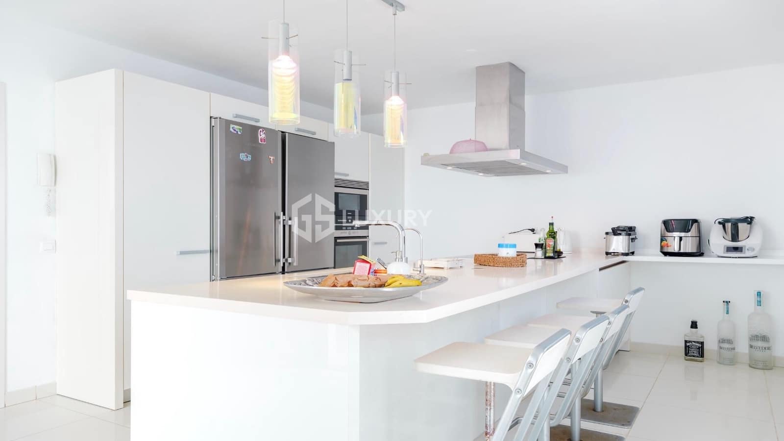 5 soveværelse Villa til salg i El Madronal med swimmingpool garage - € 2.730.000 (Ref: 9379292)