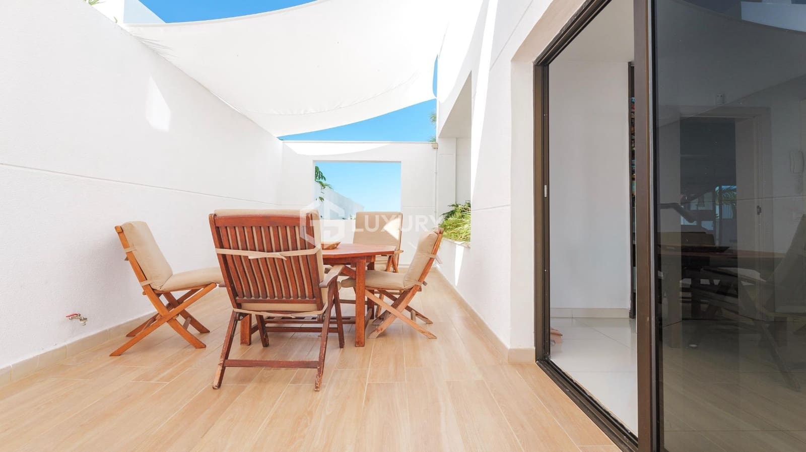 5 soveværelse Villa til salg i El Madronal med swimmingpool garage - € 2.730.000 (Ref: 9379292)