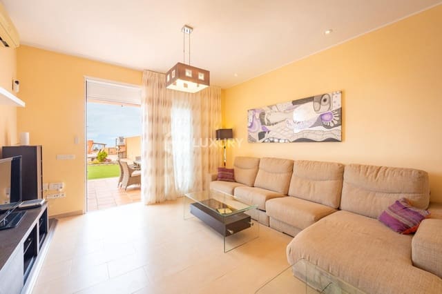 3 chambre Villa/Maison à vendre à La Caleta Adeje, Adeje avec piscine - 1 600 000 € (Ref: 9391998)