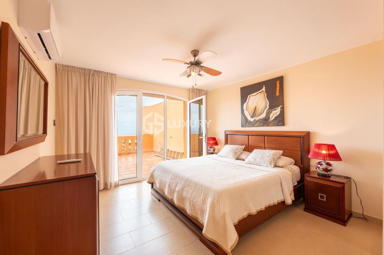 3 soverom Villa til salgs i La Caleta Adeje med svømmebasseng - € 1 600 000 (Ref: 9391998)