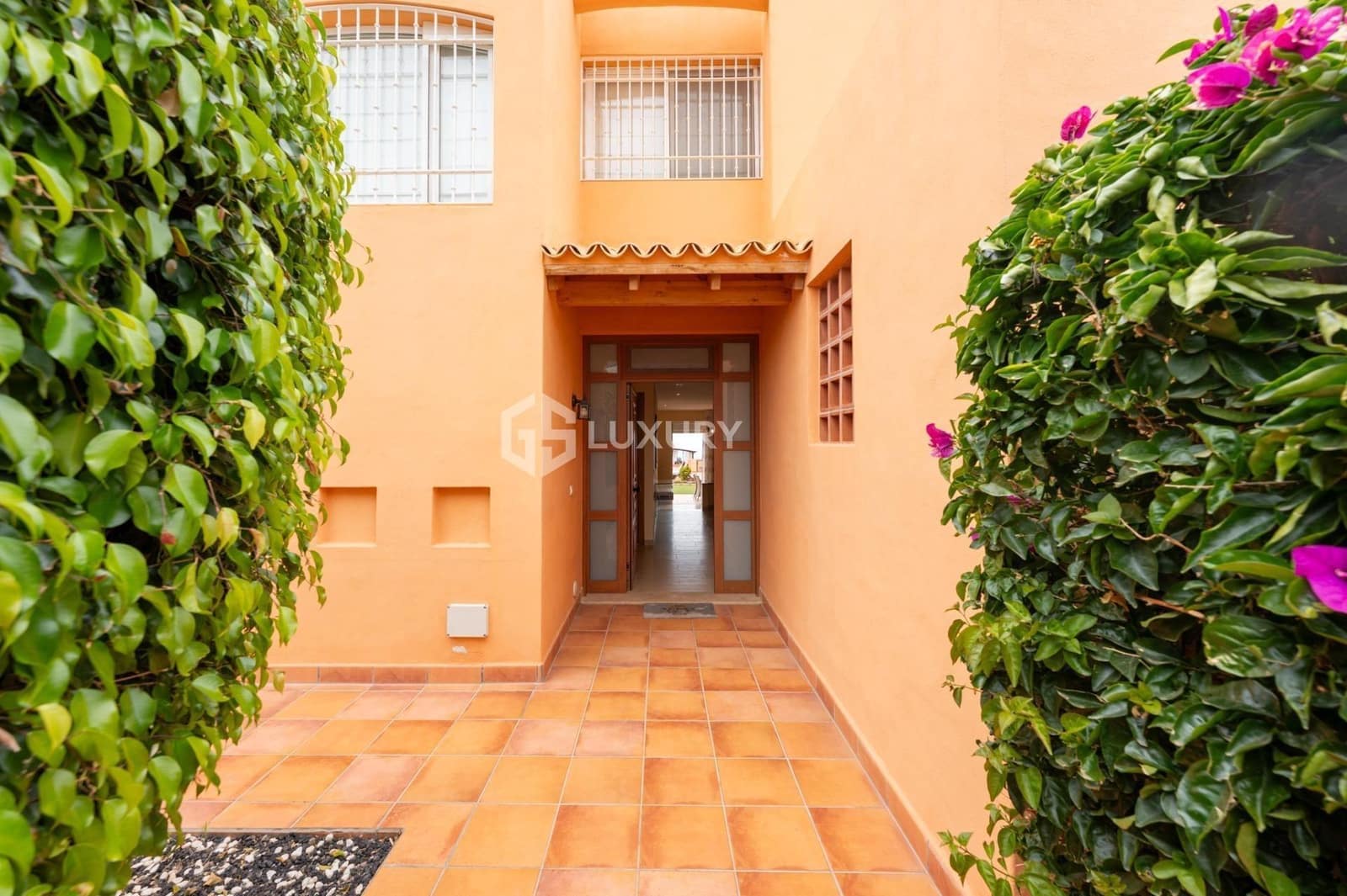 3 soverom Villa til salgs i La Caleta Adeje med svømmebasseng - € 1 600 000 (Ref: 9391998)