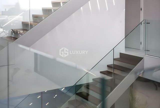 3 soveværelse Villa til salg i El Madroñal, Adeje med swimmingpool garage - € 3.500.000 (Ref: 9391999)