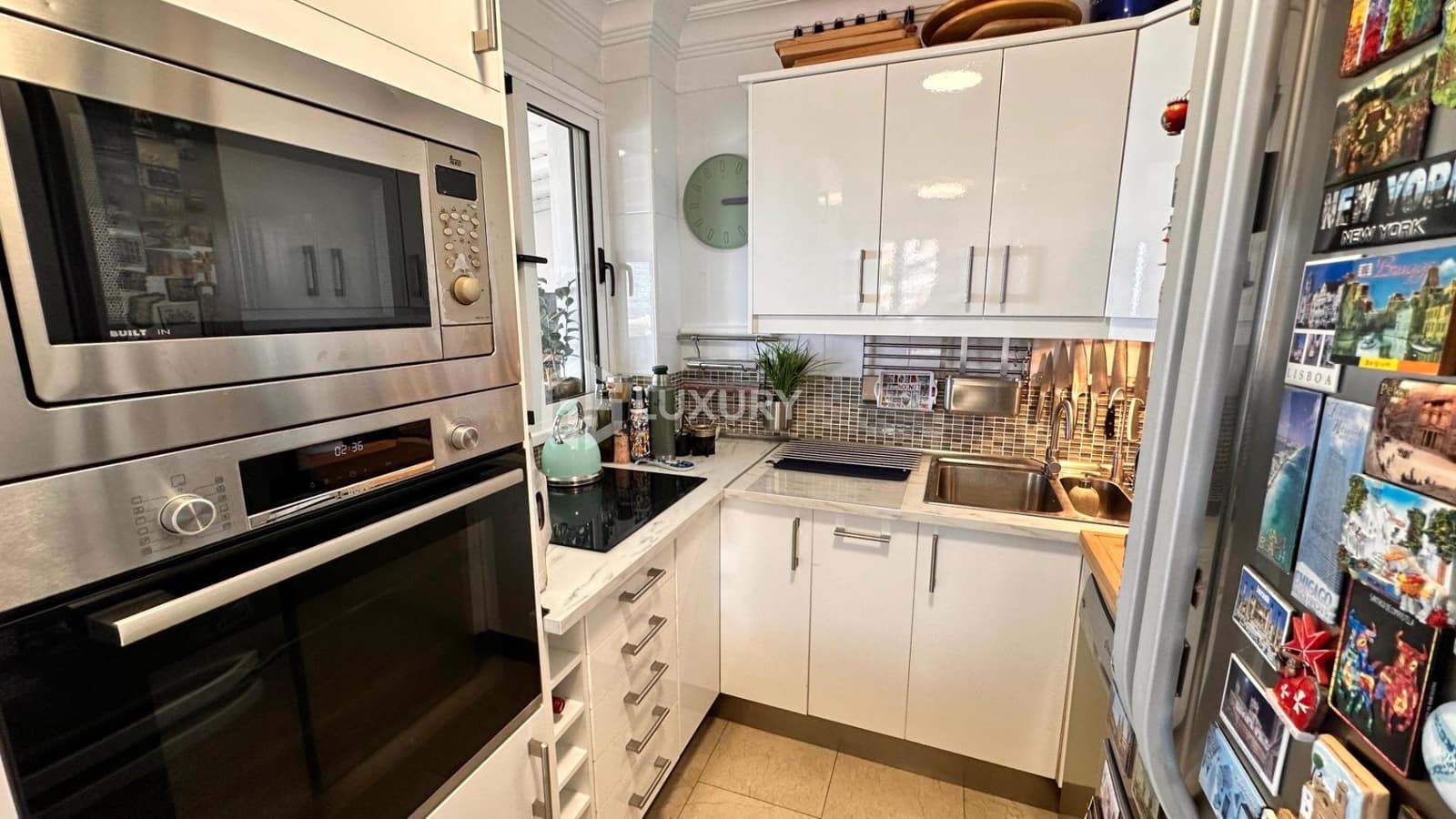 4 soverom Rekkehus til salgs i El Madronal med svømmebasseng garasje - € 630 000 (Ref: 9392001)