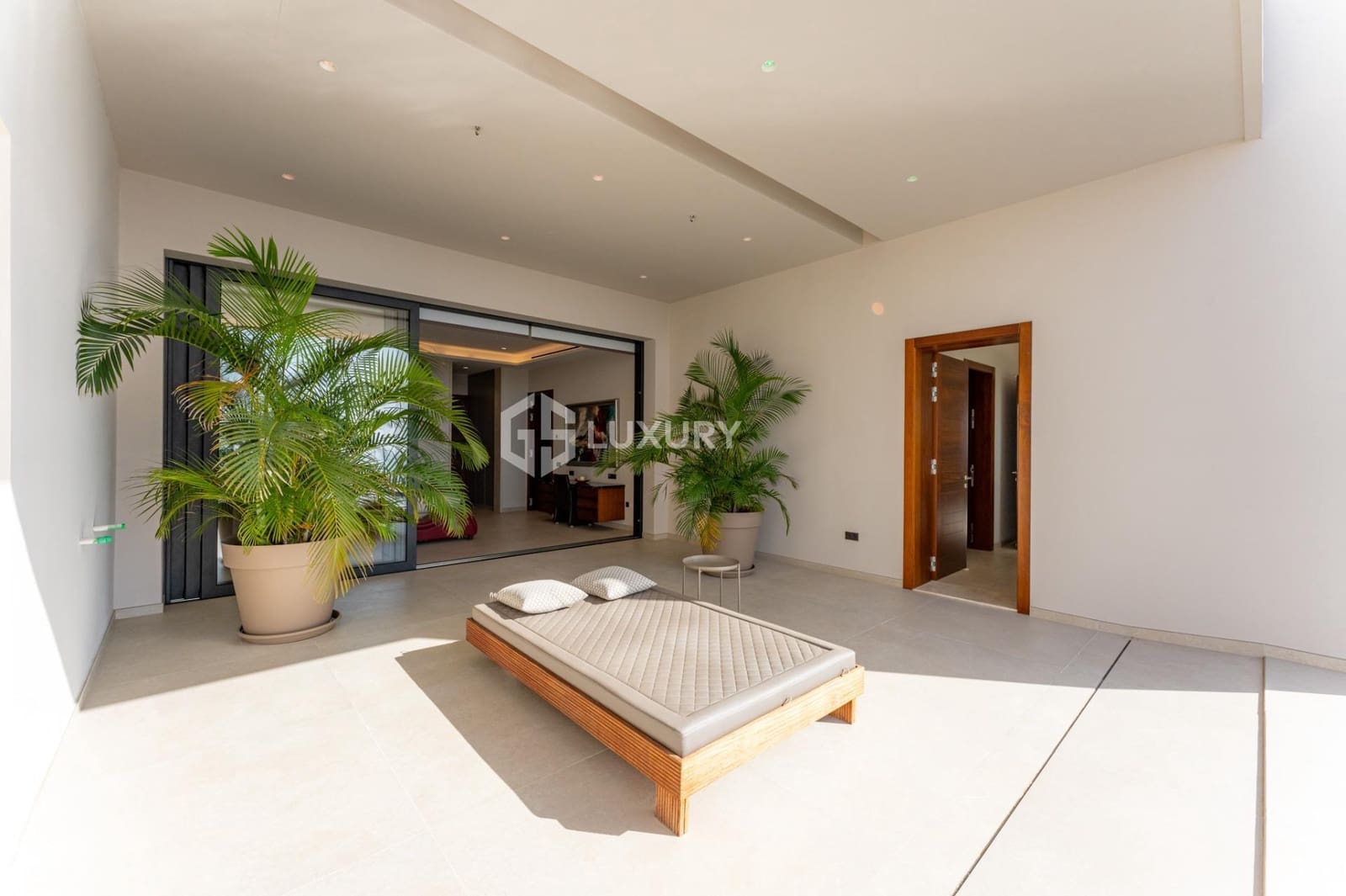 6 sypialnia Willa na sprzedaż w Costa Adeje z basenem garażem - 5 900 000 € (Ref: 9403578)