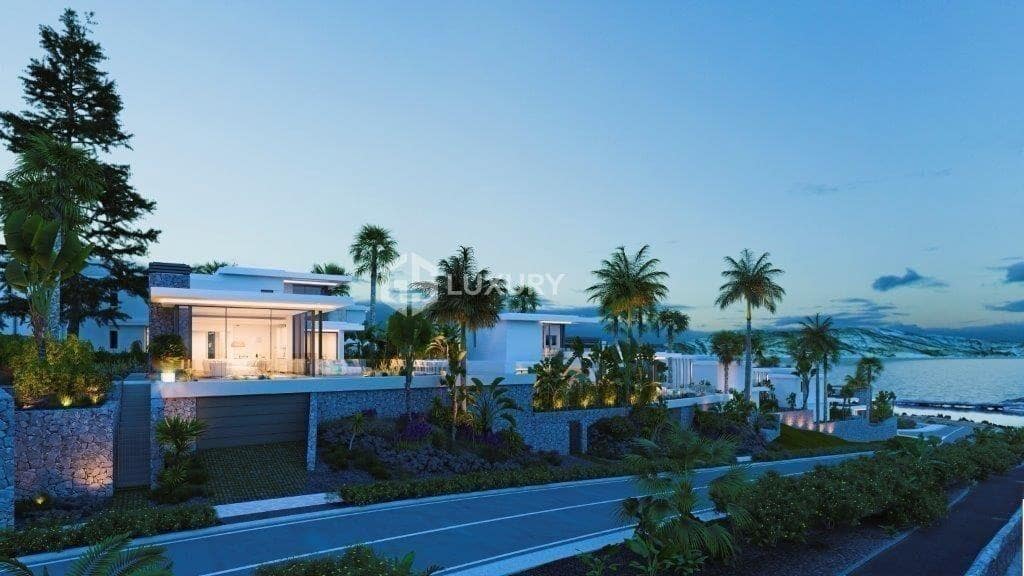 3 chambre Villa/Maison à vendre à Guia de Isora avec piscine garage - 1 705 000 € (Ref: 9411213)