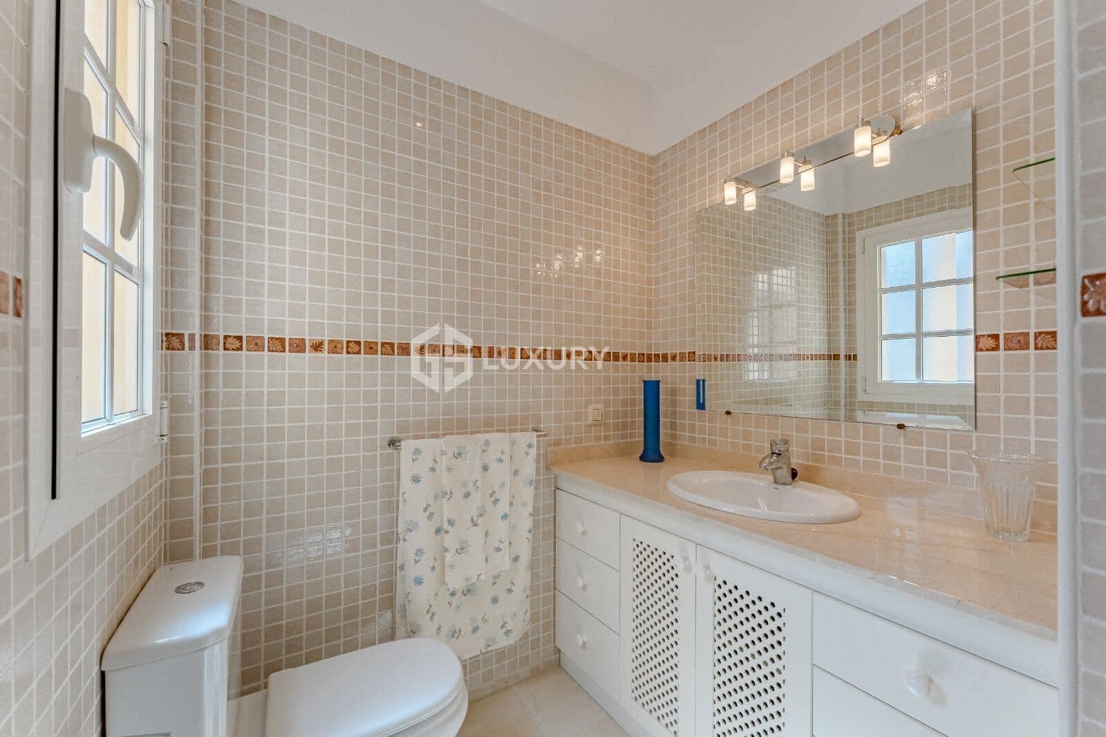 3 chambre Villa/Maison à vendre à El Madronal avec garage - 1 100 000 € (Ref: 9414002)