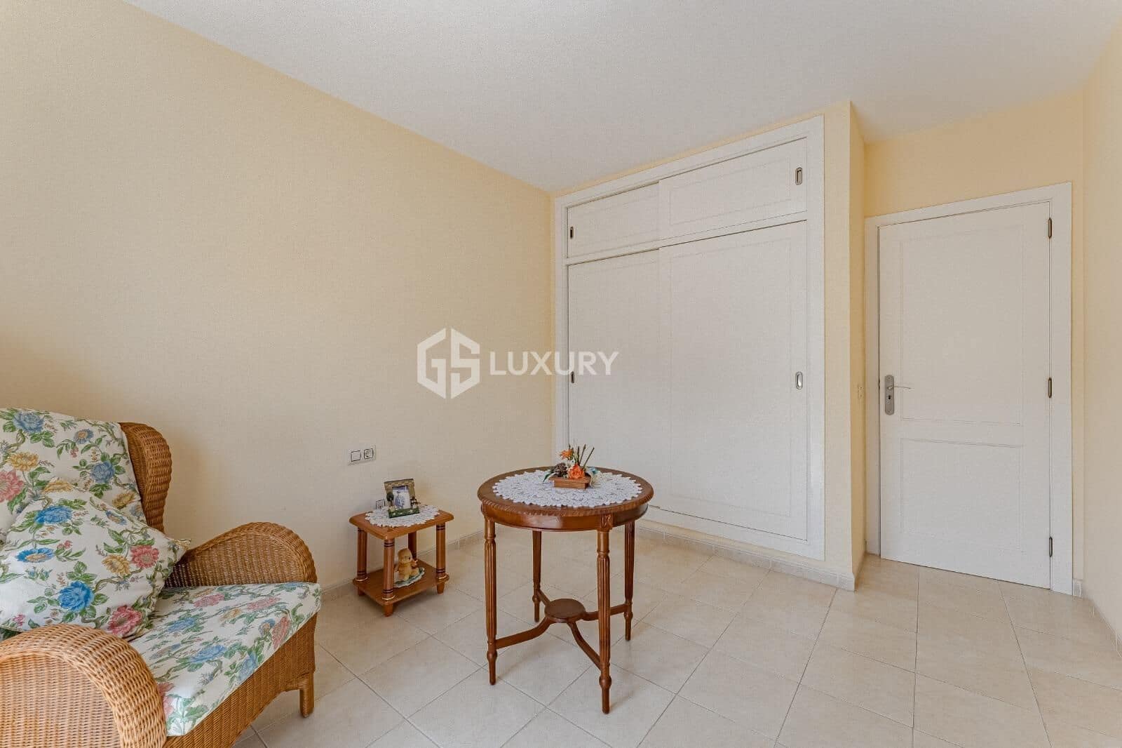 3 chambre Villa/Maison à vendre à El Madronal avec garage - 1 100 000 € (Ref: 9414002)