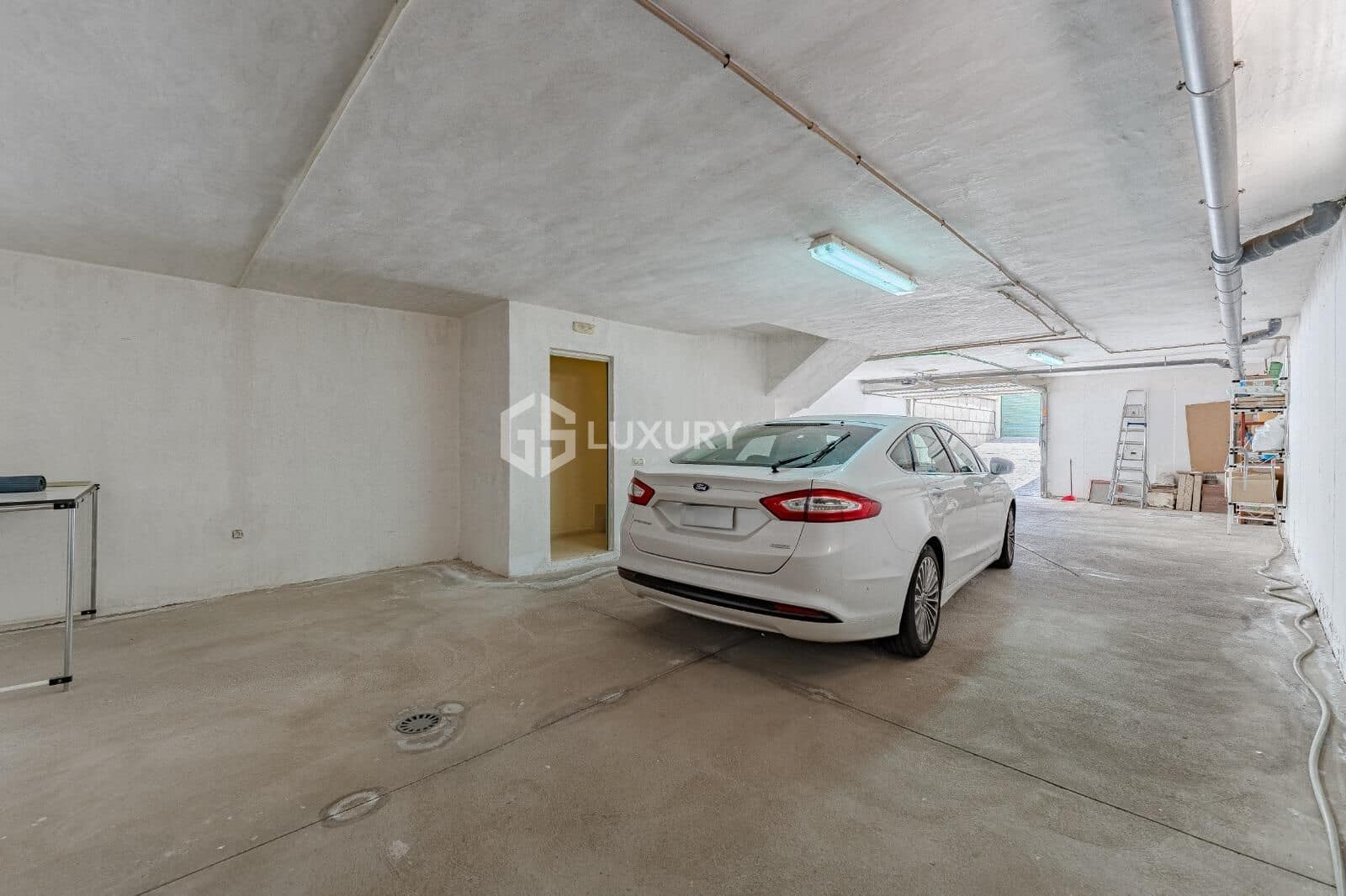 3 chambre Villa/Maison à vendre à El Madronal avec garage - 1 100 000 € (Ref: 9414002)