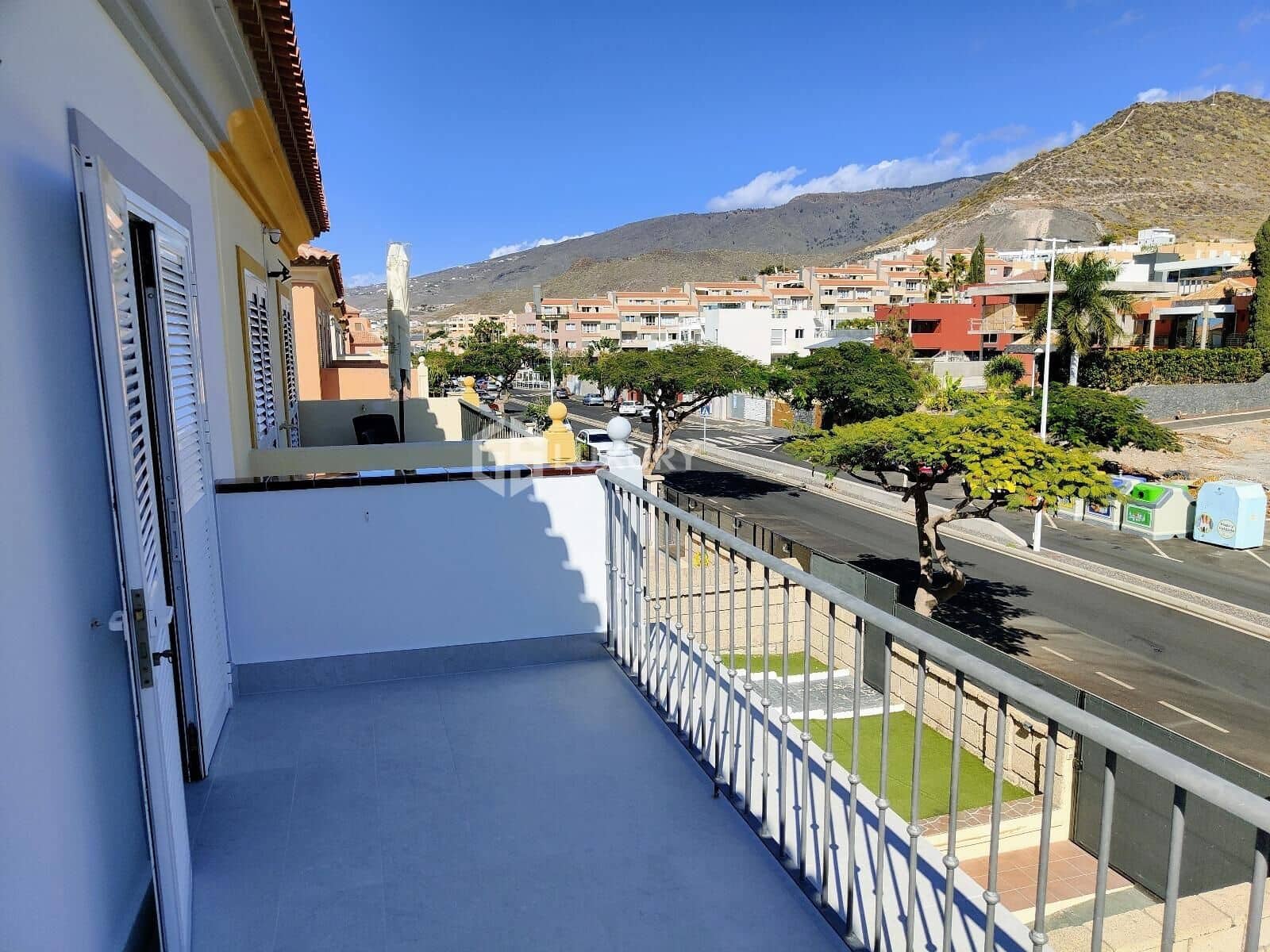 3 chambre Villa/Maison à vendre à El Madronal avec garage - 1 100 000 € (Ref: 9414002)