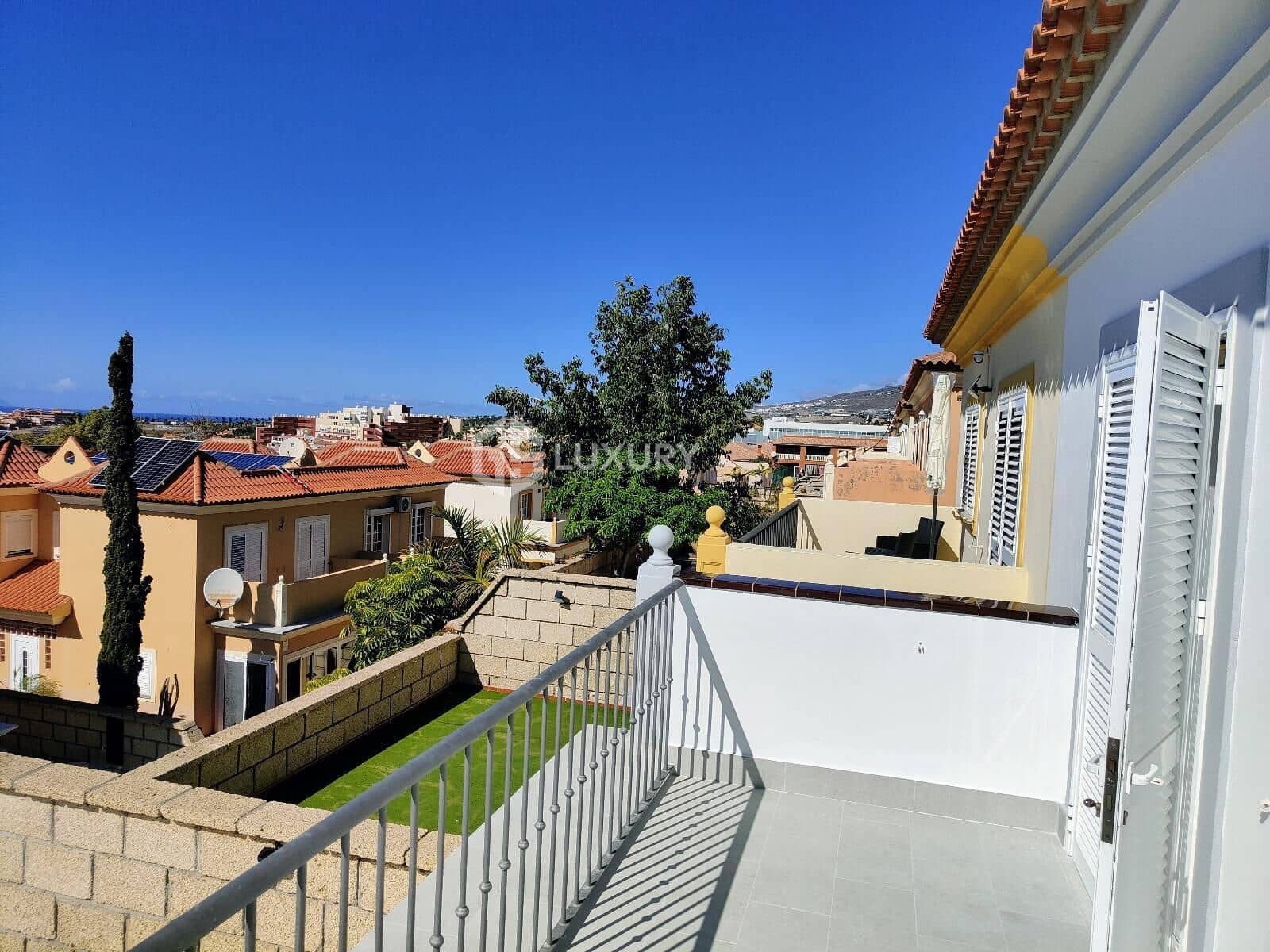 3 chambre Villa/Maison à vendre à El Madronal avec garage - 1 100 000 € (Ref: 9414002)