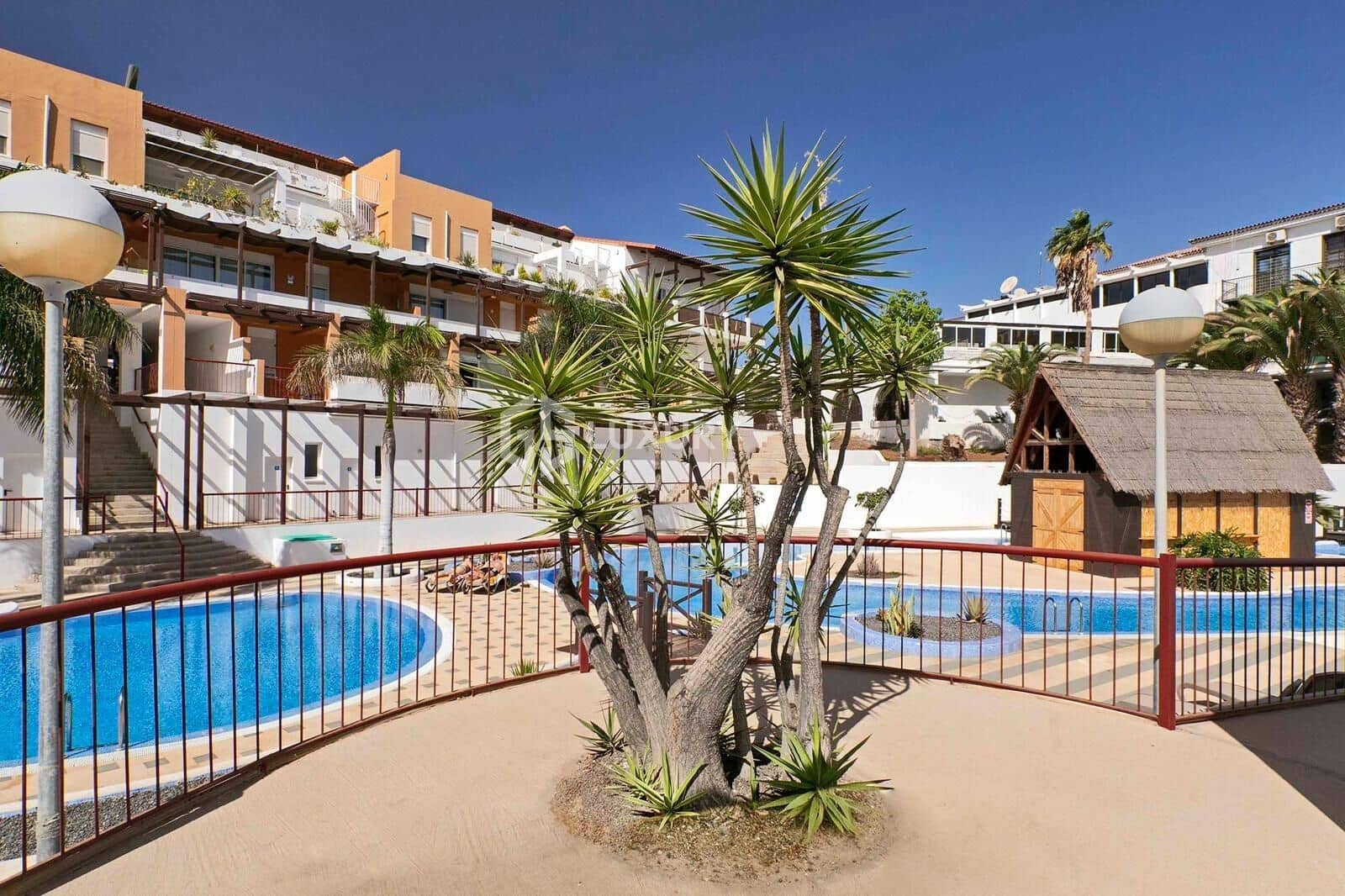 3 soverom Villa til salgs i San Miguel de Abona med svømmebasseng garasje - € 690 000 (Ref: 9438158)