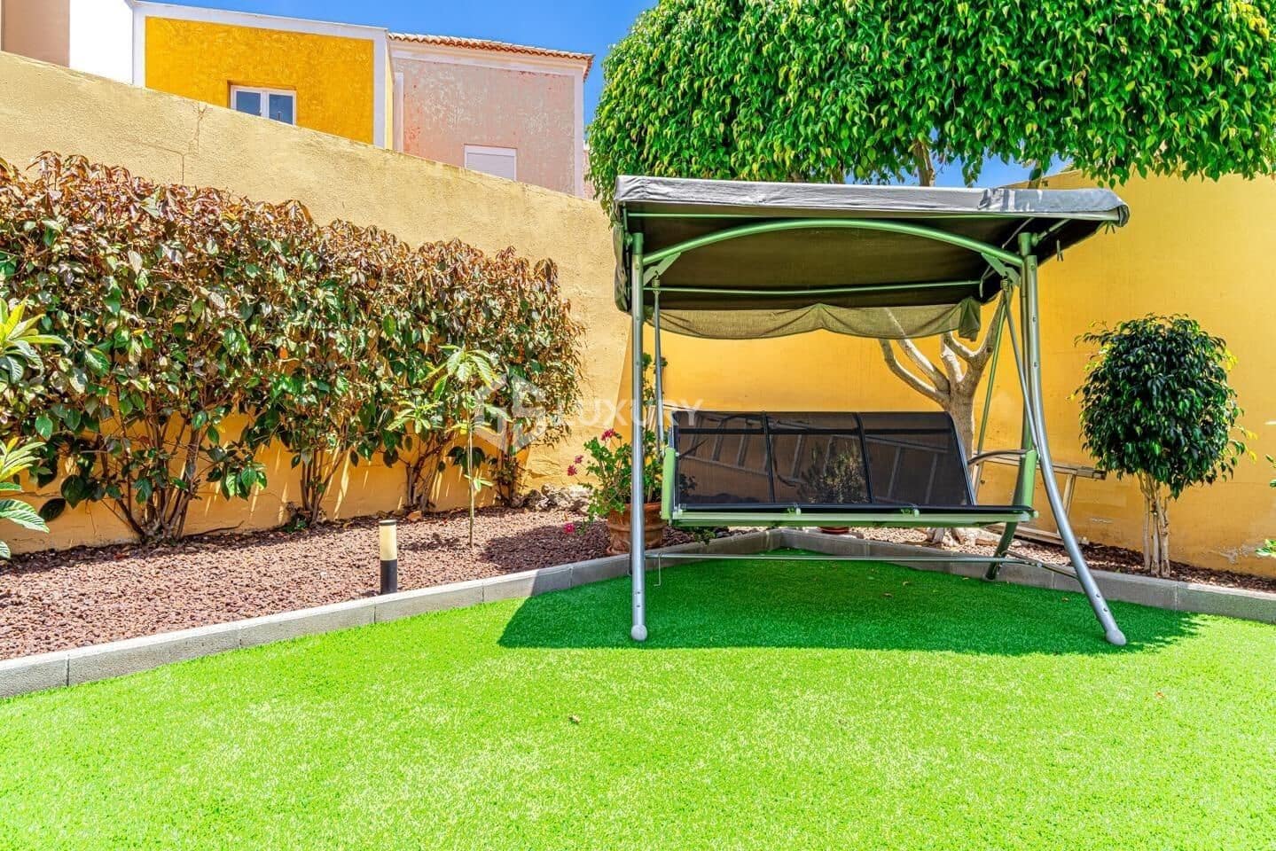 4 soverom Villa til salgs i Adeje med svømmebasseng garasje - € 1 250 000 (Ref: 9443364)