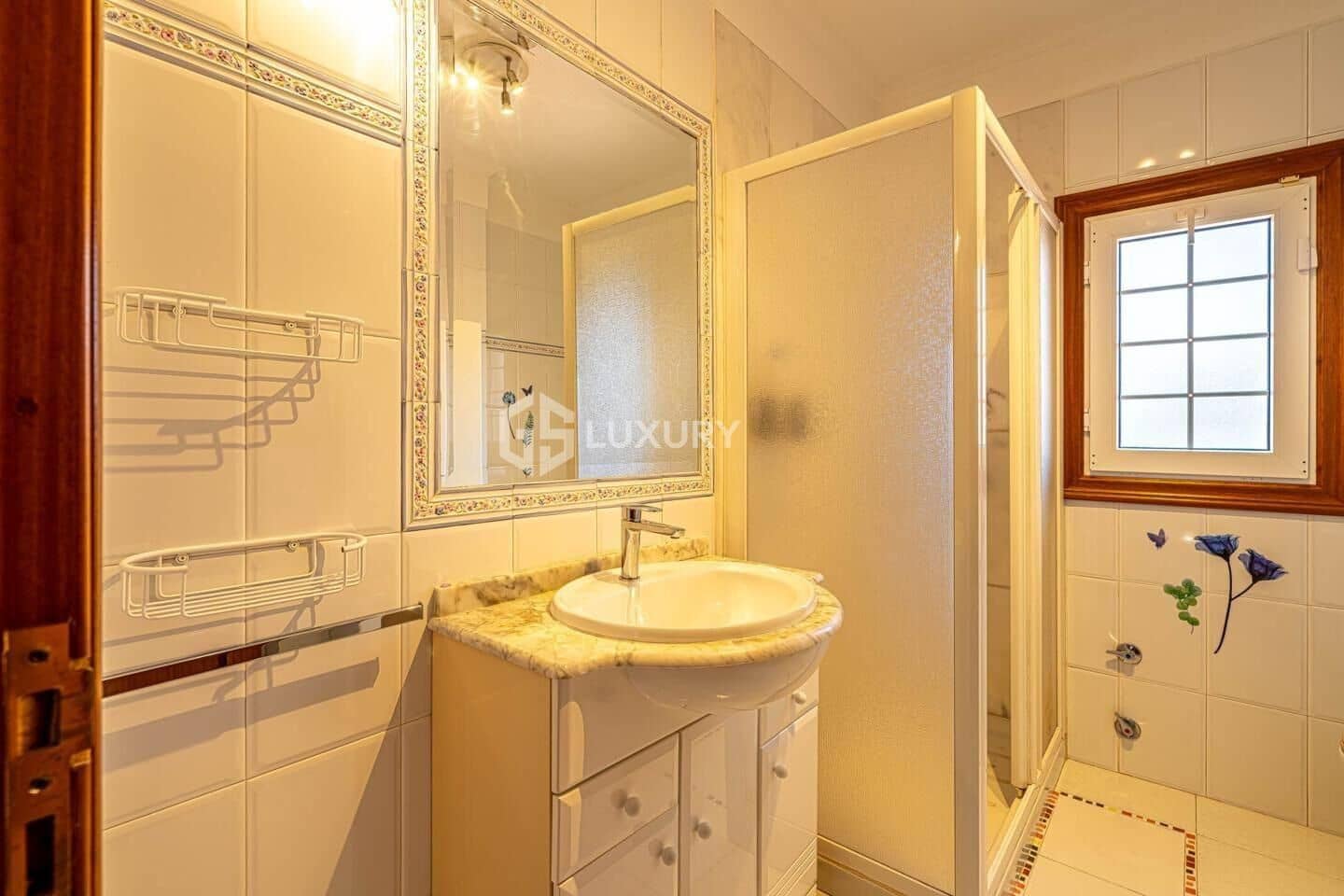 4 soverom Villa til salgs i Adeje med svømmebasseng garasje - € 1 250 000 (Ref: 9443364)