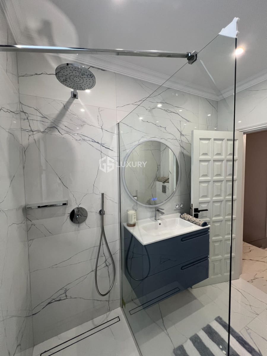 4 sypialnia Willa na sprzedaż w Costa Adeje z basenem garażem - 2 600 000 € (Ref: 9462532)