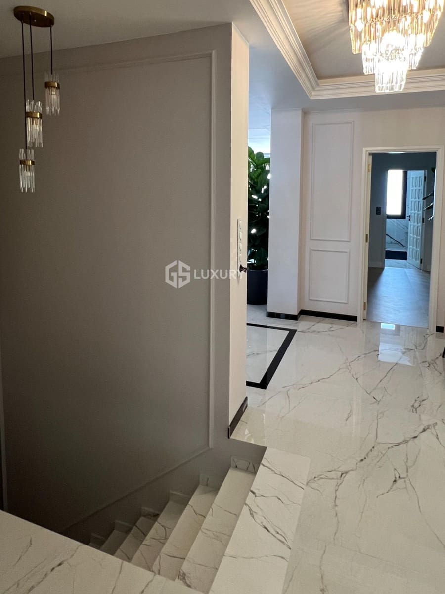 4 sypialnia Willa na sprzedaż w Costa Adeje z basenem garażem - 2 600 000 € (Ref: 9462532)