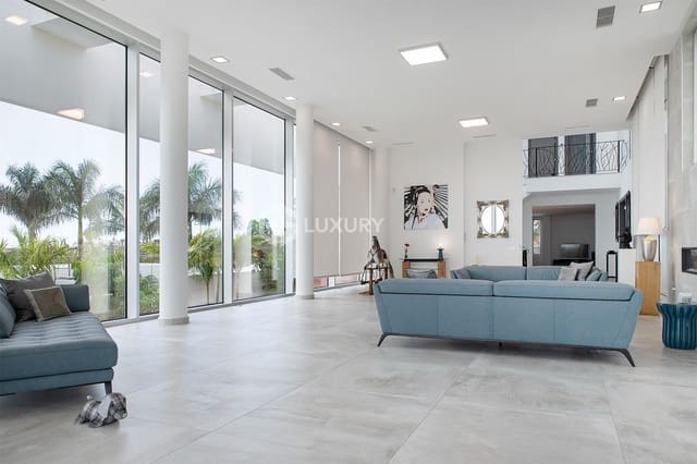 6 slaapkamer Villa te koop in La Caleta Adeje, Adeje met garage - € 4.450.000 (Ref: 9470627)