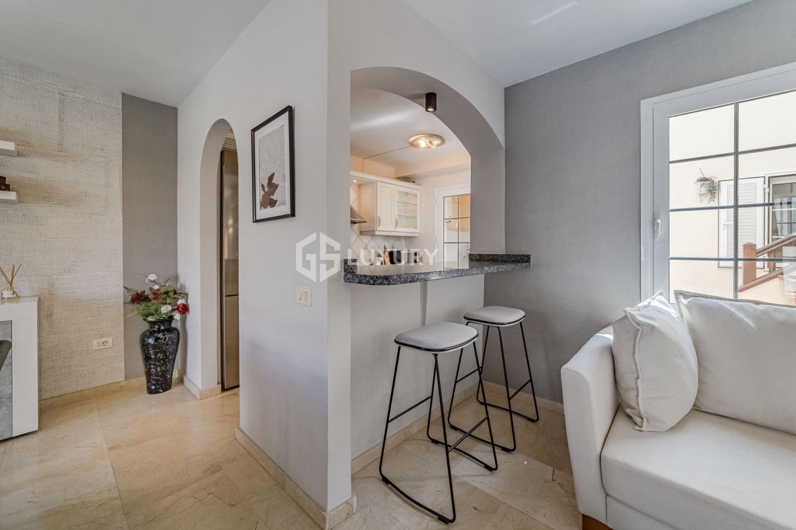 5 bedroom Villa for sale in La Caleta Adeje with pool garage - € 2,200,000 (Ref: 9470628)