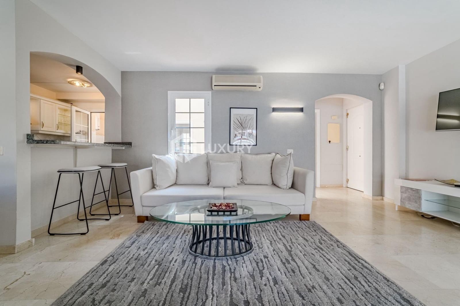 5 bedroom Villa for sale in La Caleta Adeje with pool garage - € 2,200,000 (Ref: 9470628)