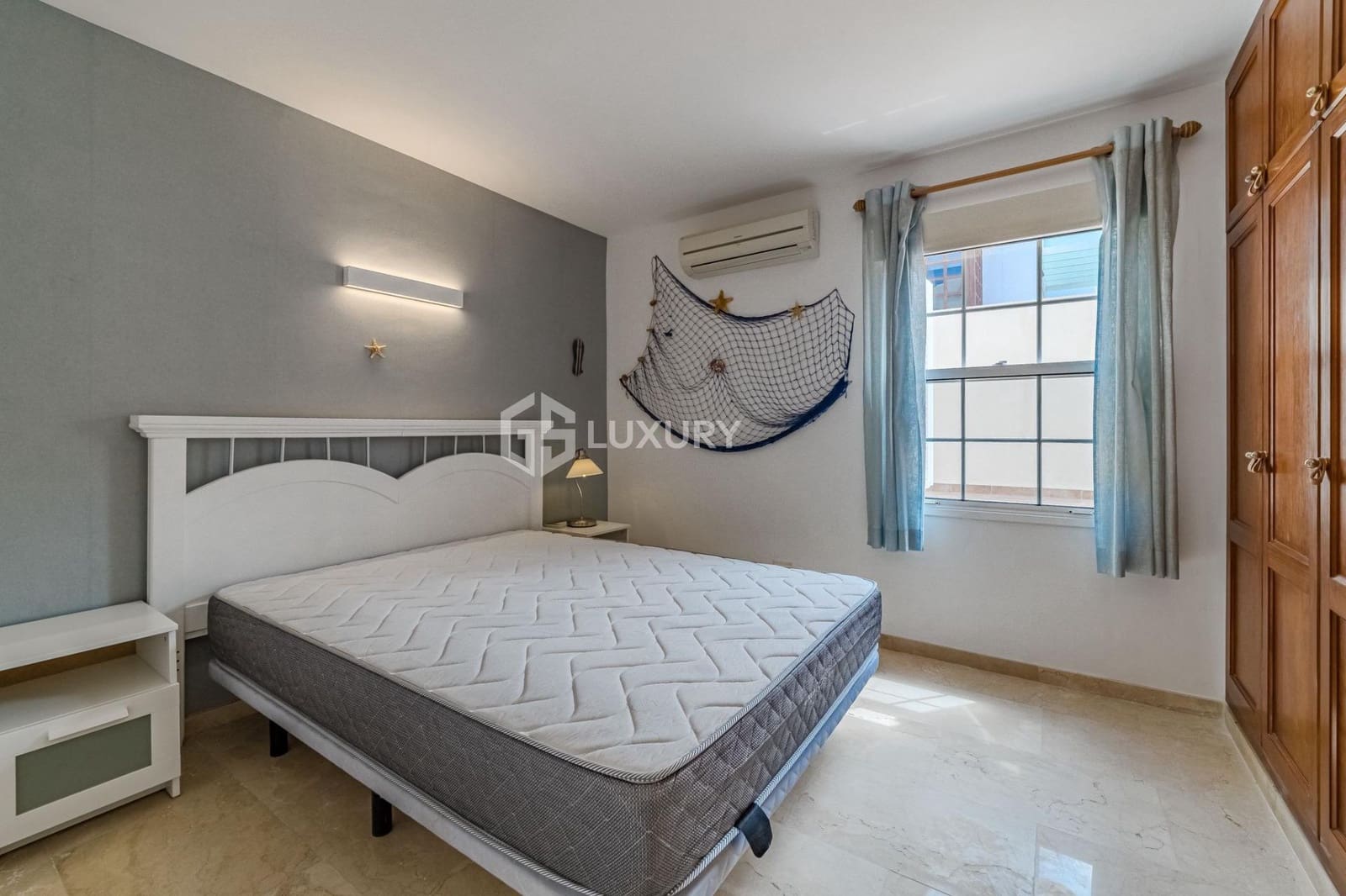 5 bedroom Villa for sale in La Caleta Adeje with pool garage - € 2,200,000 (Ref: 9470628)