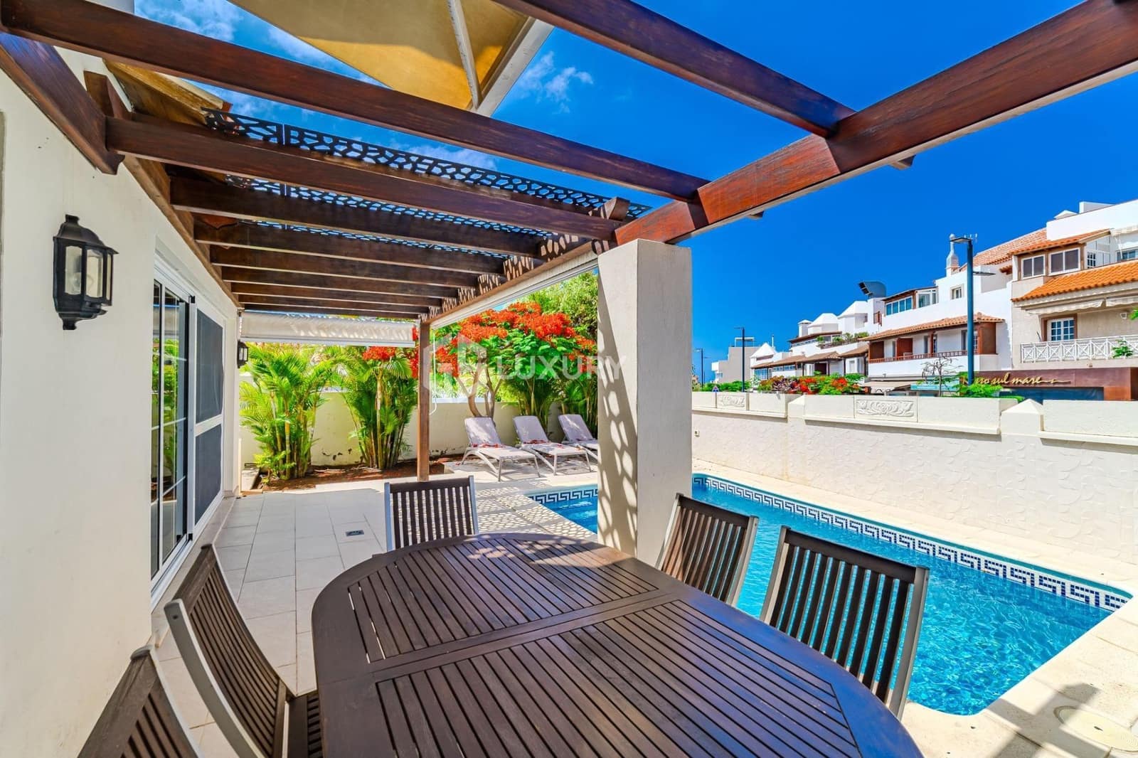 5 bedroom Villa for sale in La Caleta Adeje with pool garage - € 2,200,000 (Ref: 9470628)