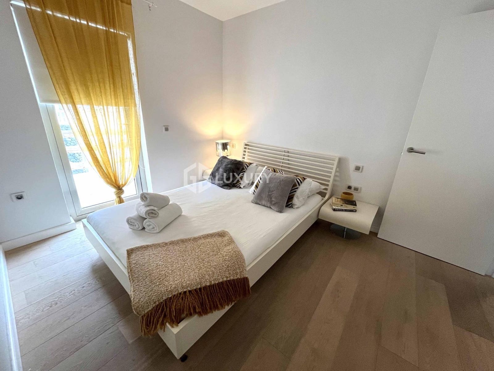 5 quarto Moradia para venda em Costa Adeje com piscina garagem - 2 200 000 € (Ref: 9470630)