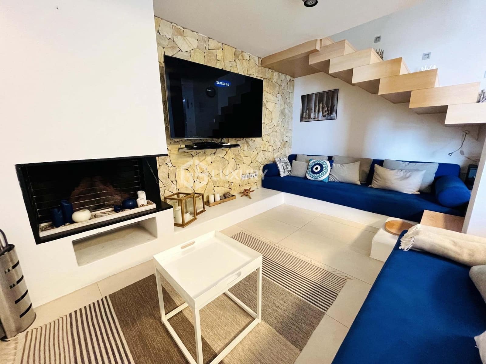 5 bedroom Villa for sale in Costa Adeje with pool garage - € 2,000,000 (Ref: 9470630)