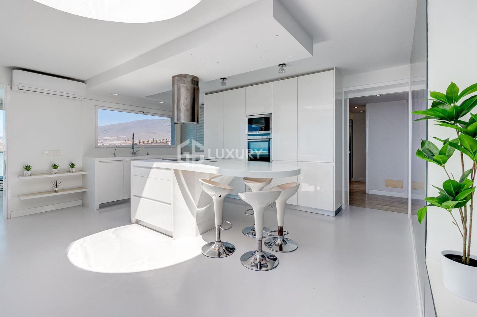 3 chambre Appartement à vendre à Costa Adeje avec piscine garage - 725 000 € (Ref: 9481319)