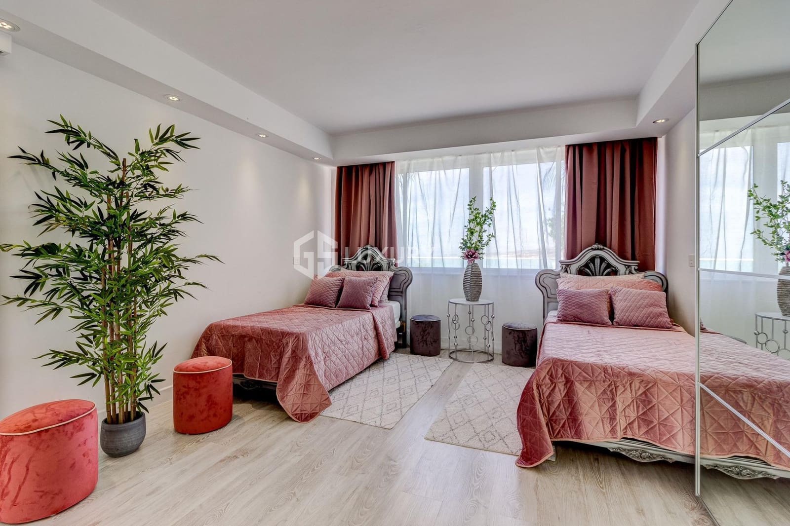 3 chambre Appartement à vendre à Costa Adeje avec piscine garage - 725 000 € (Ref: 9481319)