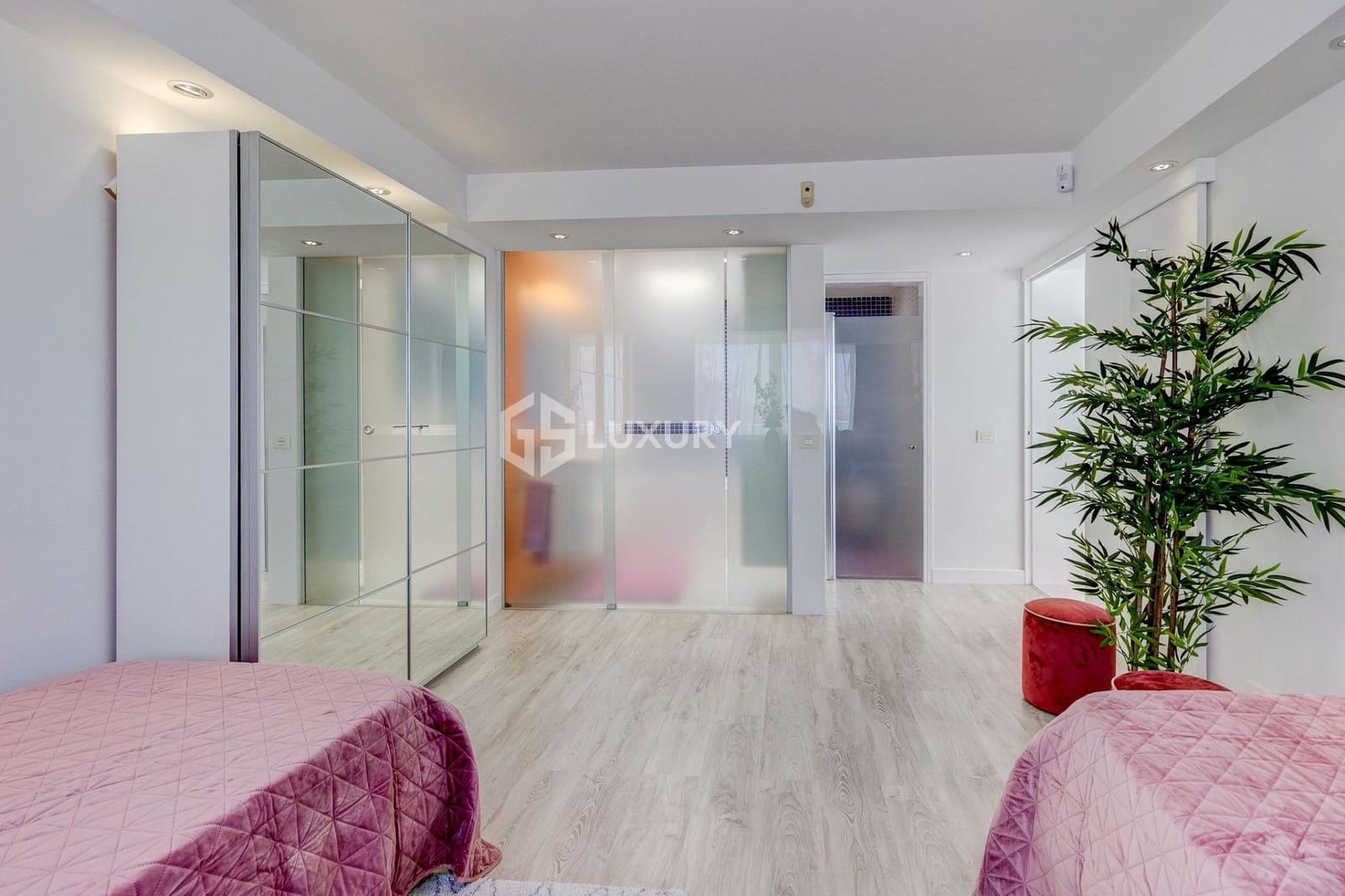 3 chambre Appartement à vendre à Costa Adeje avec piscine garage - 725 000 € (Ref: 9481319)