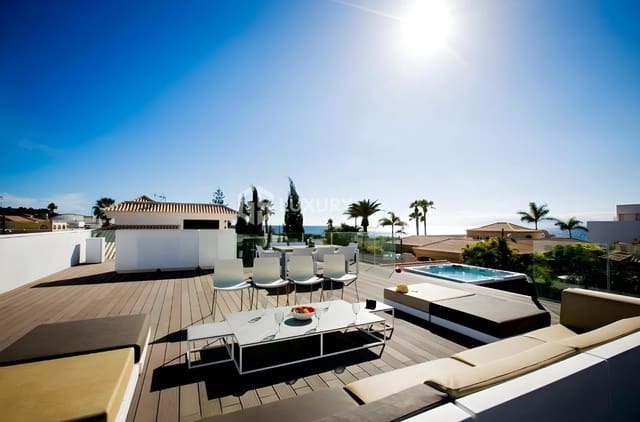 4 quarto Moradia para arrendar em Palm-Mar, Arona com piscina garagem - 8 500 € (Ref: 9499049)