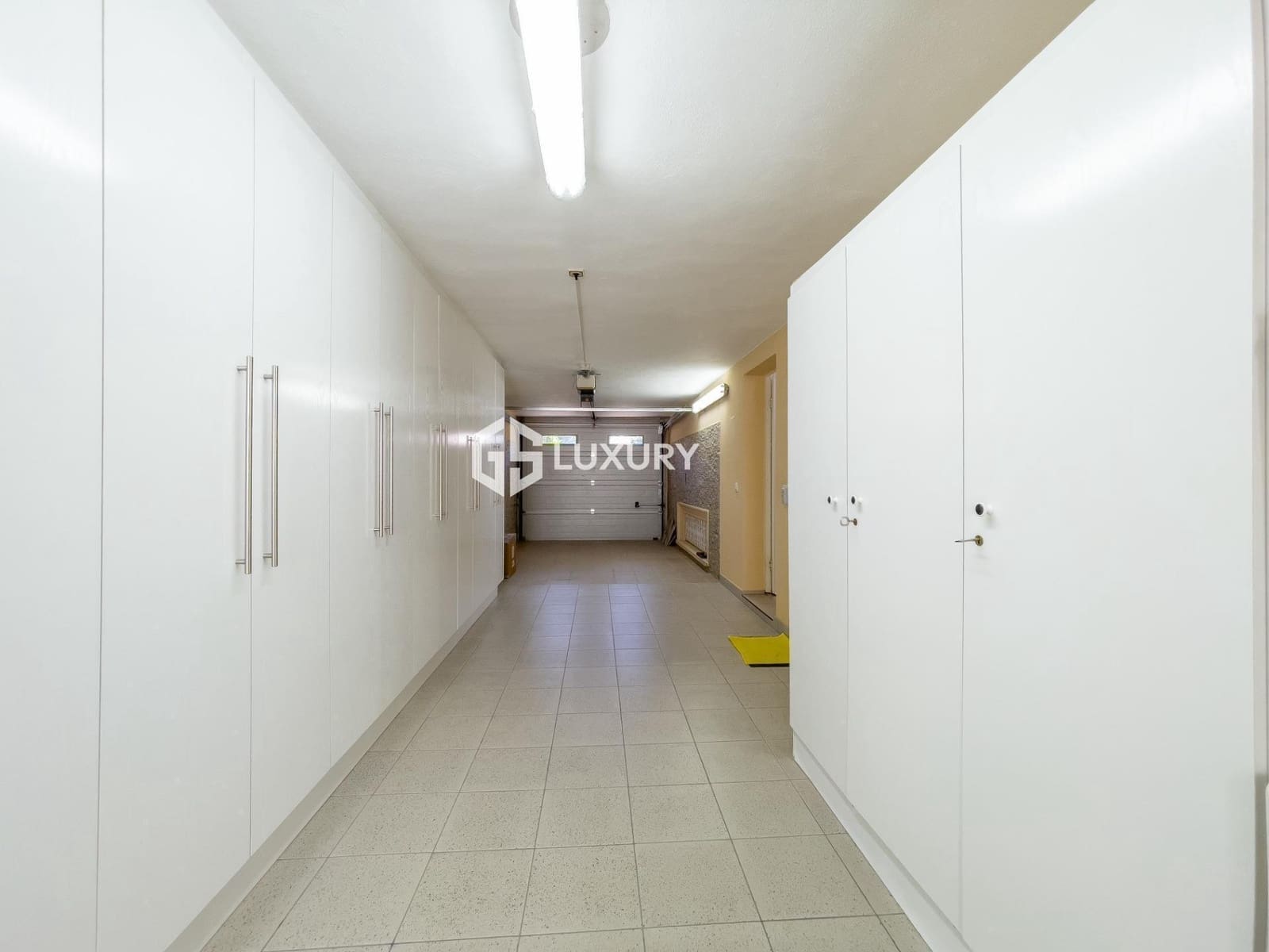 3 slaapkamer Villa te koop in Playa Fanabe met zwembad garage - € 2.950.000 (Ref: 9519229)