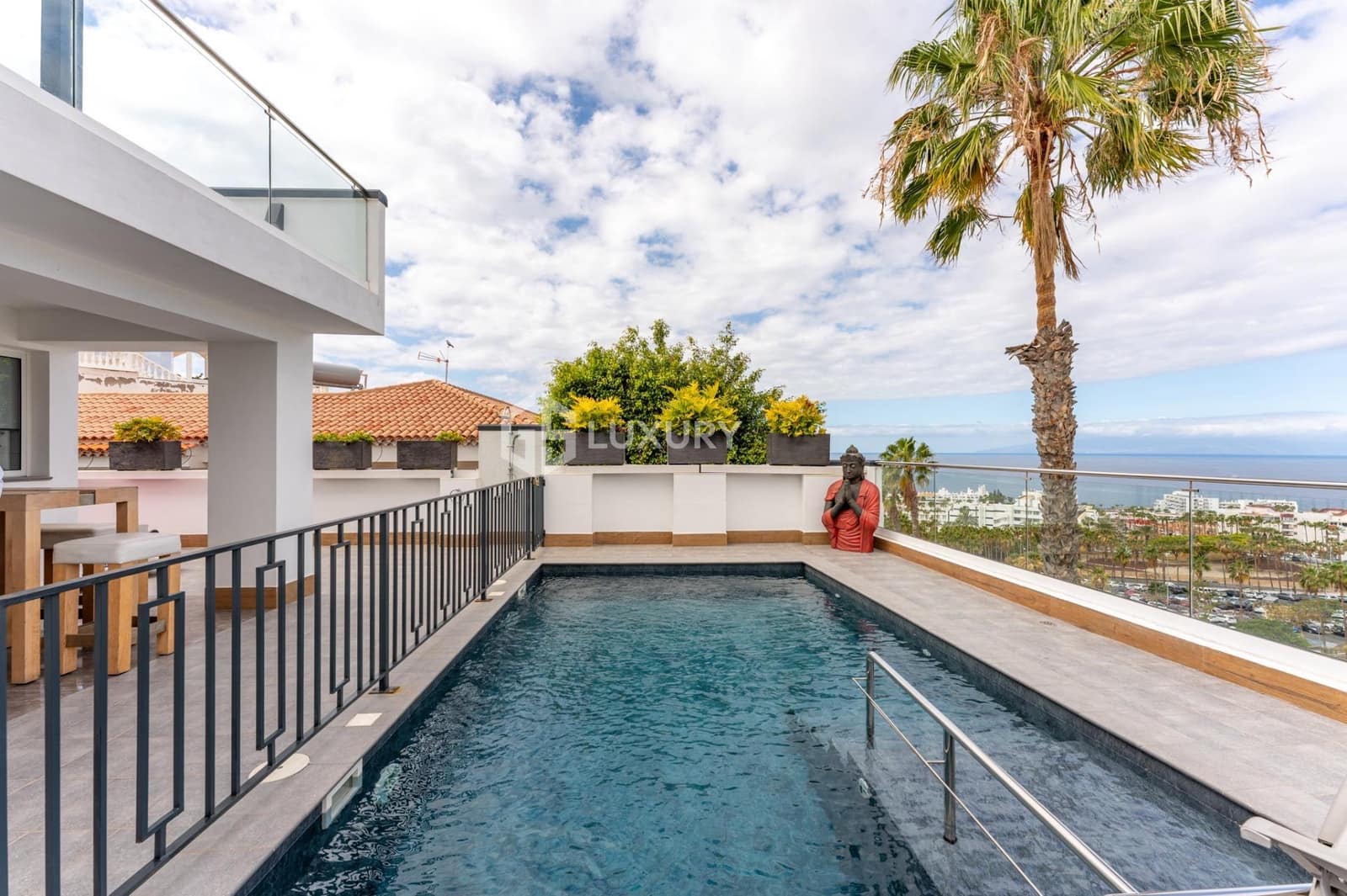 7 soverom Villa til salgs i Costa Adeje med svømmebasseng garasje - € 1 995 000 (Ref: 9519232)