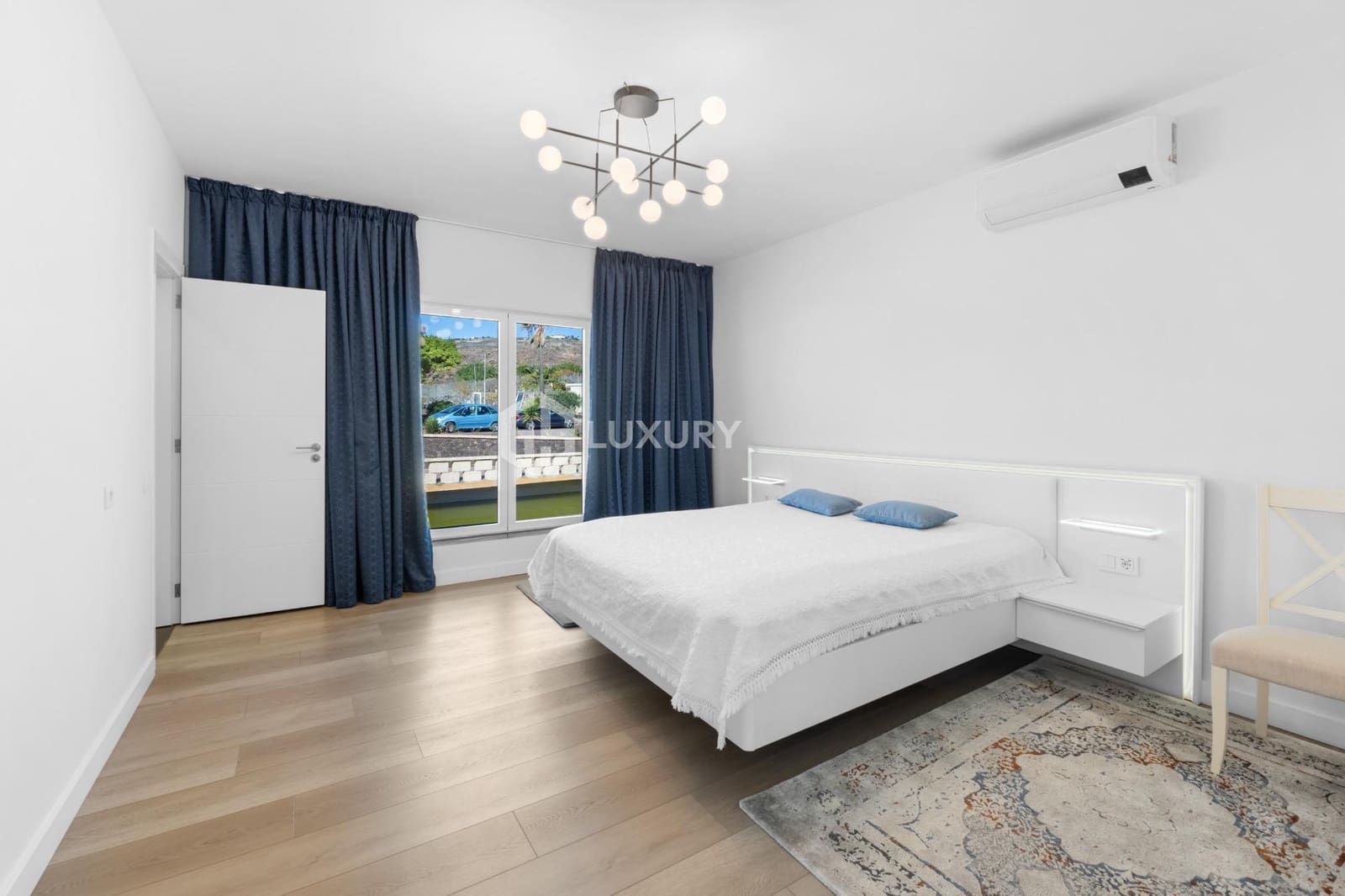 Chalet de 5 habitaciones en San Miguel de Abona en venta con piscina garaje - 1.950.000 € (Ref: 9524522)