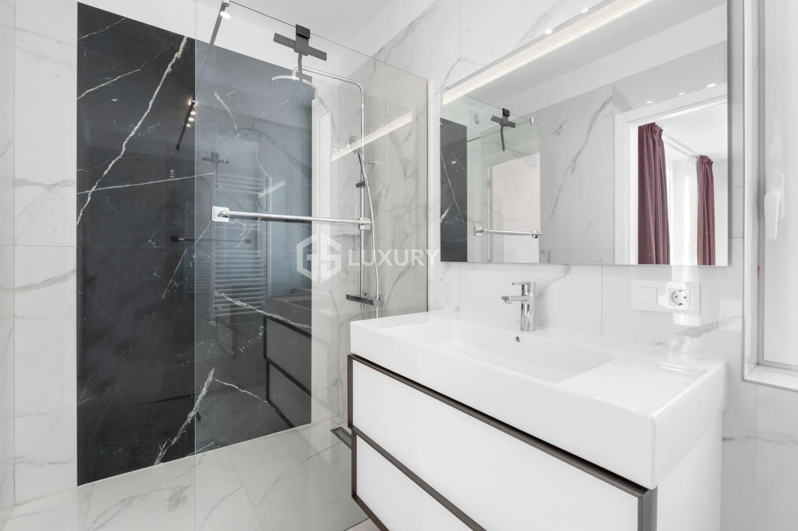 Chalet de 5 habitaciones en San Miguel de Abona en venta con piscina garaje - 1.950.000 € (Ref: 9524522)