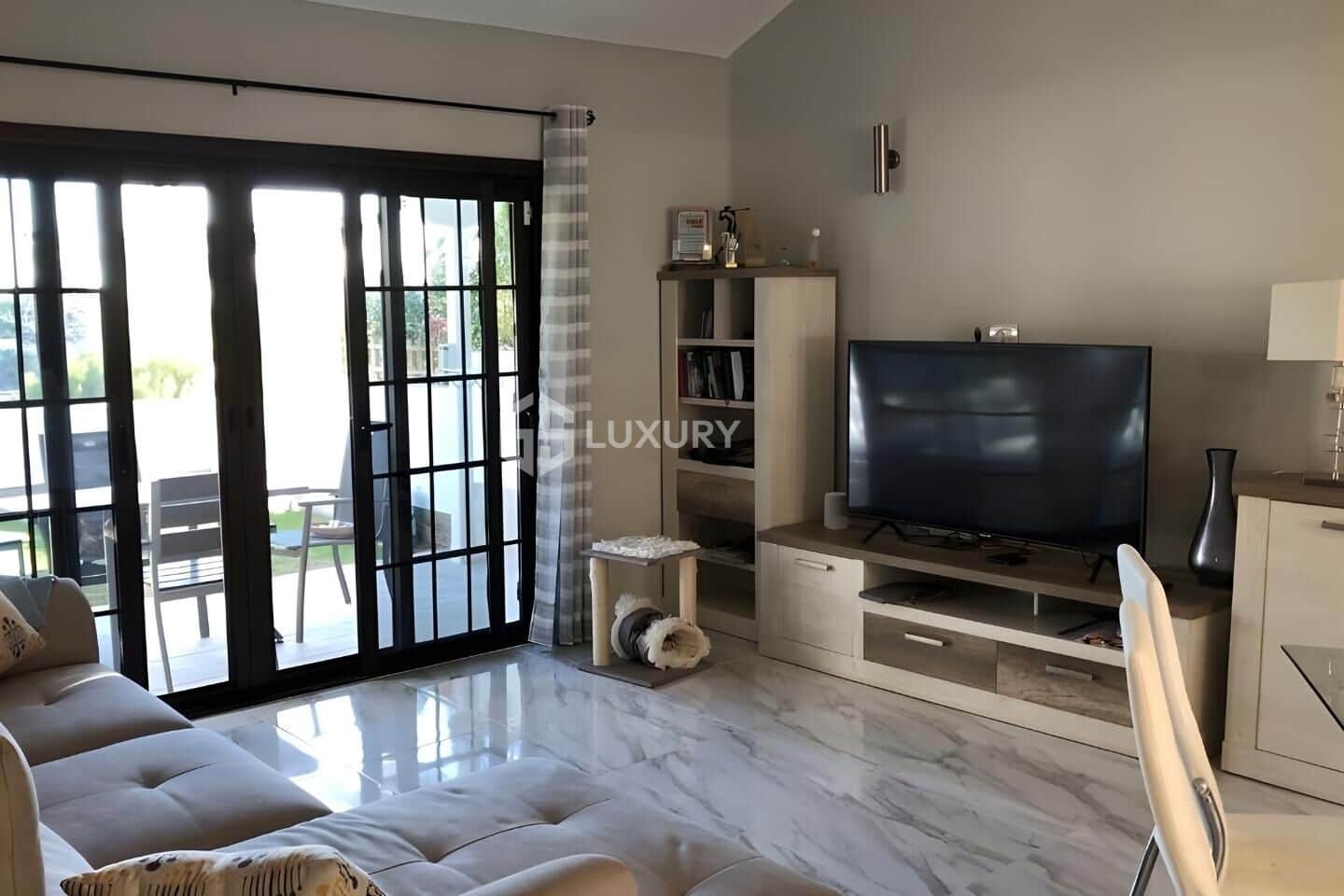 3 chambre Villa/Maison Mitoyenne à vendre à San Miguel de Abona avec piscine garage - 699 000 € (Ref: 9541659)