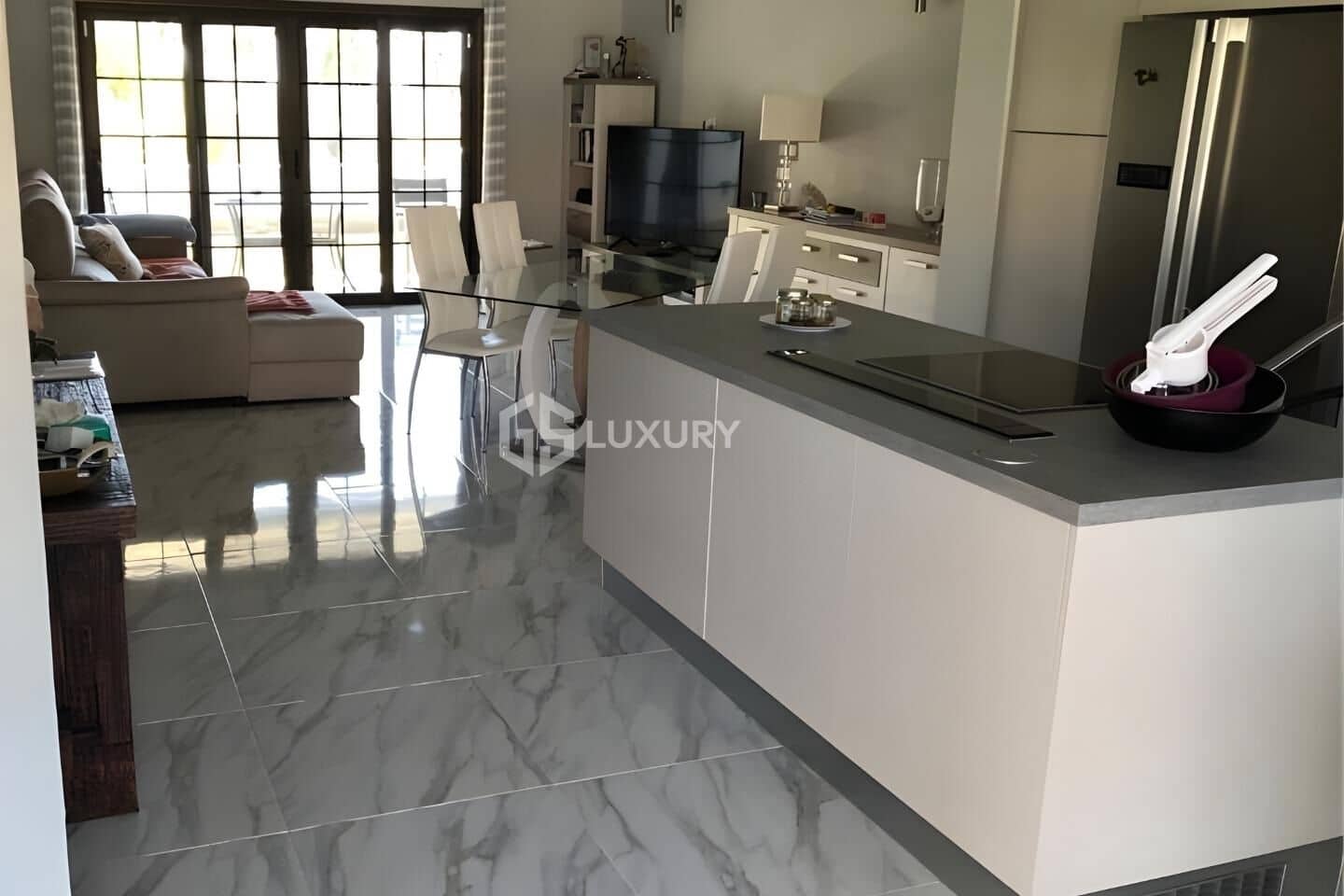 3 chambre Villa/Maison Mitoyenne à vendre à San Miguel de Abona avec piscine garage - 699 000 € (Ref: 9541659)