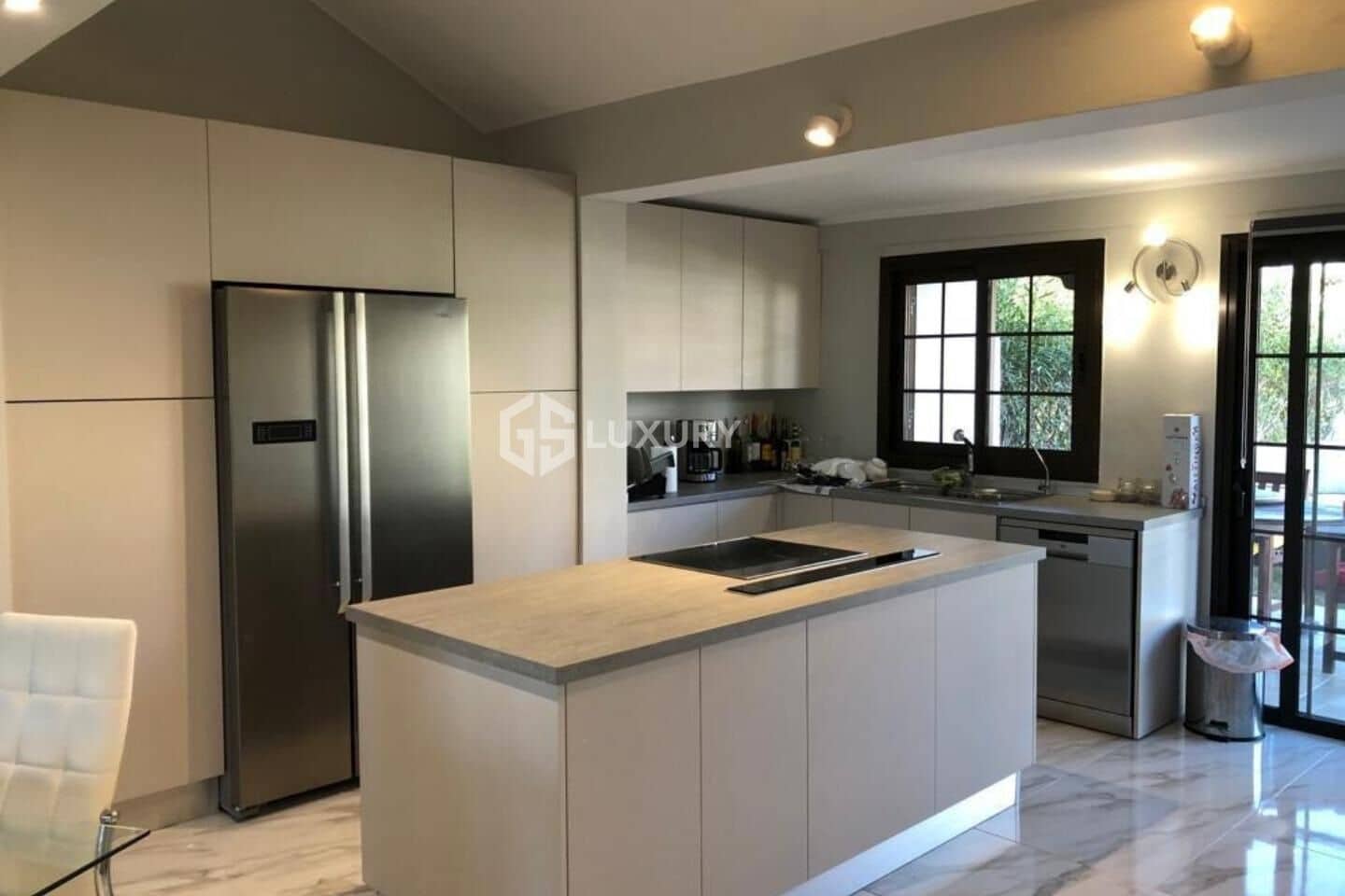 3 chambre Villa/Maison Mitoyenne à vendre à San Miguel de Abona avec piscine garage - 699 000 € (Ref: 9541659)