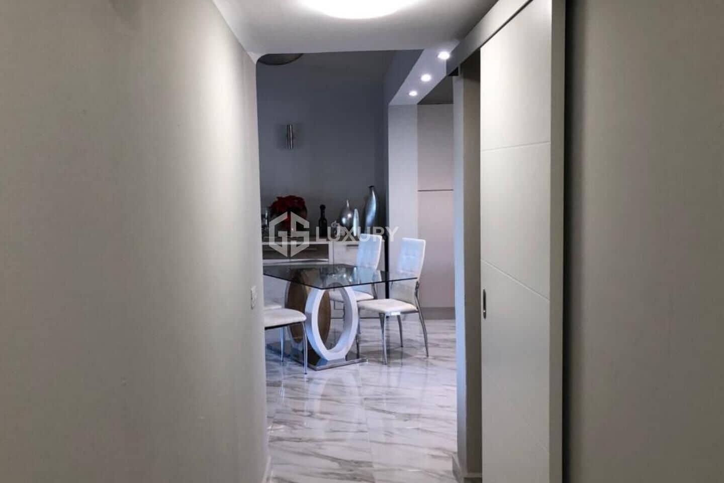 3 chambre Villa/Maison Mitoyenne à vendre à San Miguel de Abona avec piscine garage - 699 000 € (Ref: 9541659)