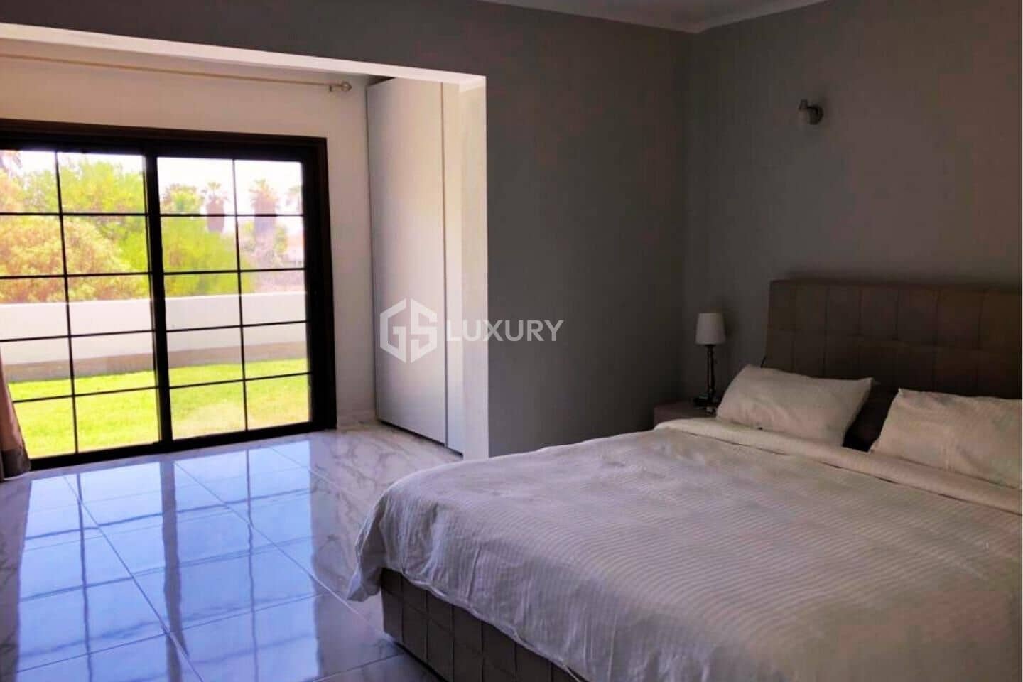 3 chambre Villa/Maison Mitoyenne à vendre à San Miguel de Abona avec piscine garage - 699 000 € (Ref: 9541659)