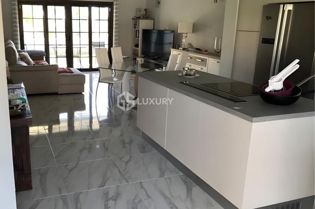 3 camera da letto Villetta a Schiera in vendita in San Miguel de Abona con piscina garage - 699.000 € (Rif: 9541659)