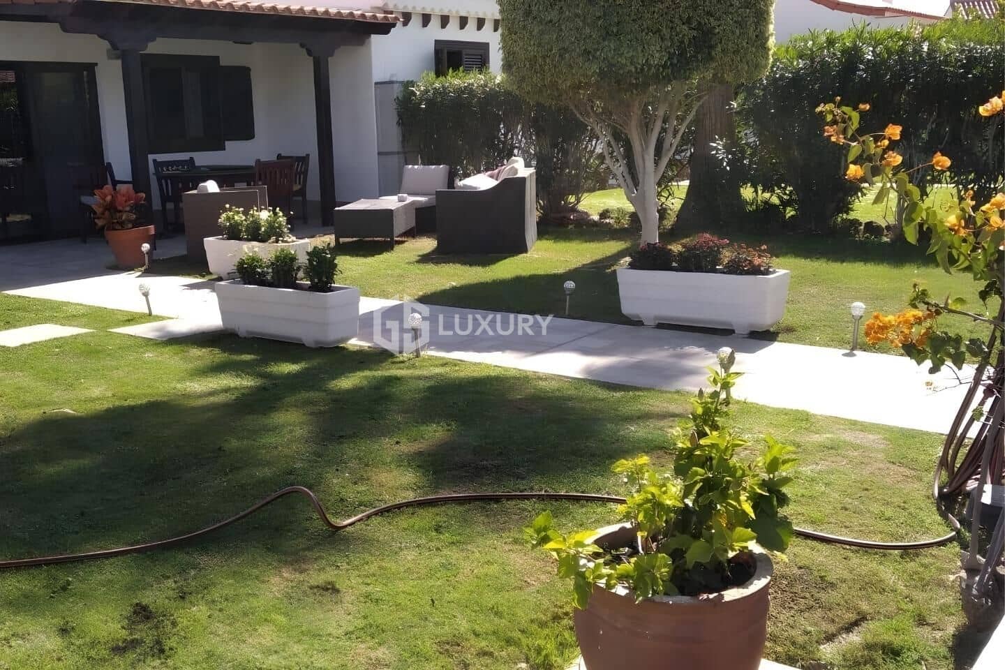 3 chambre Villa/Maison Mitoyenne à vendre à San Miguel de Abona avec piscine garage - 699 000 € (Ref: 9541659)