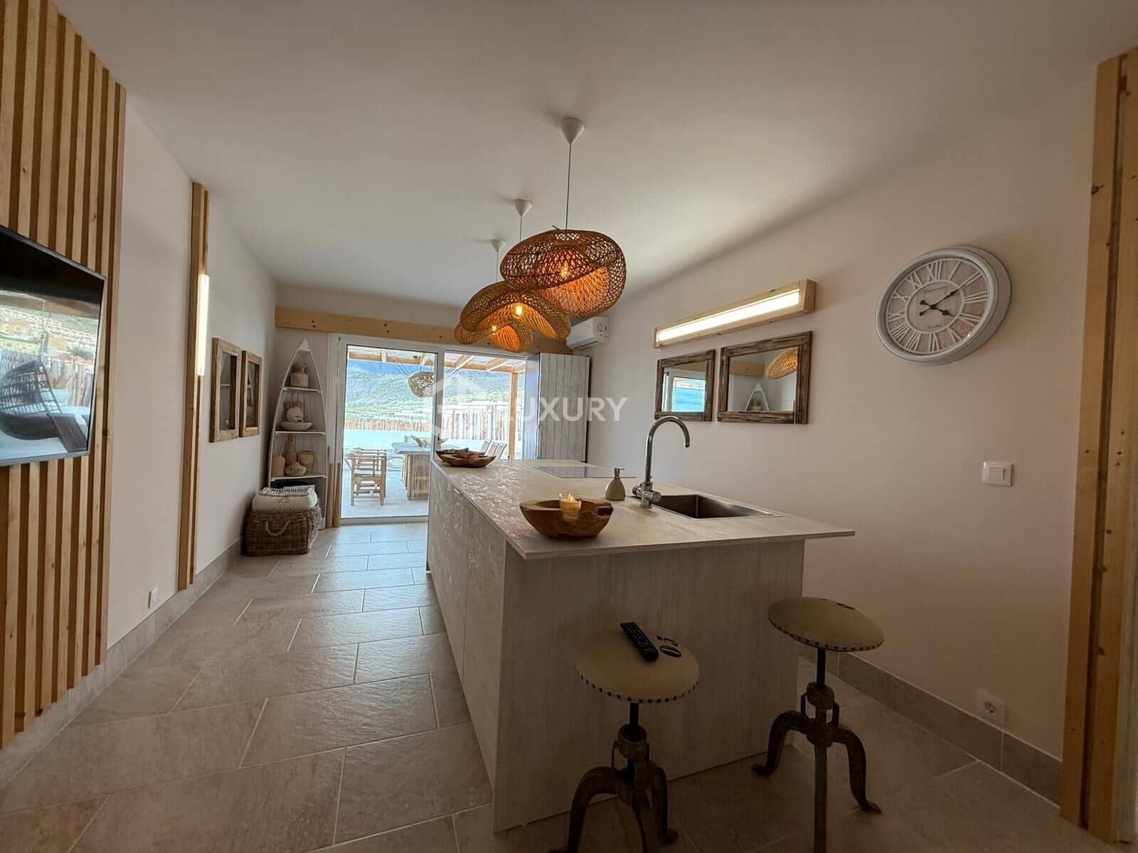 Apartamento de 2 habitaciones en Roque del Conde en venta con piscina garaje - 449.000 € (Ref: 9571400)