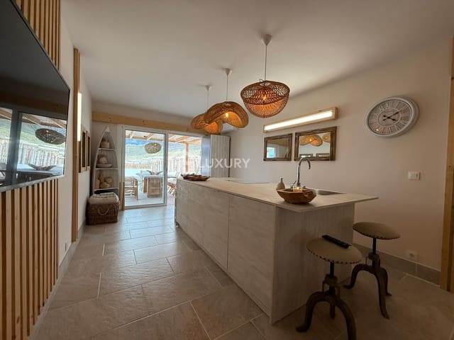 2 soverom Leilighet til salgs i Roque del Conde, Adeje med svømmebasseng garasje - € 449 000 (Ref: 9571400)