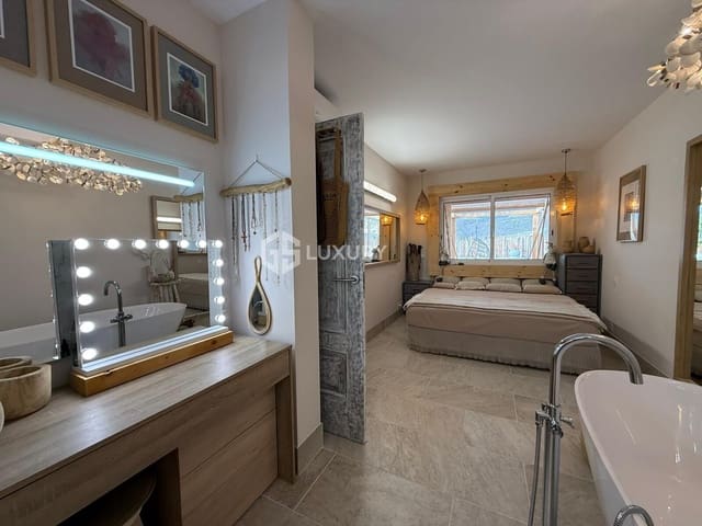 2 soverom Leilighet til salgs i Roque del Conde, Adeje med svømmebasseng garasje - € 449 000 (Ref: 9571400)