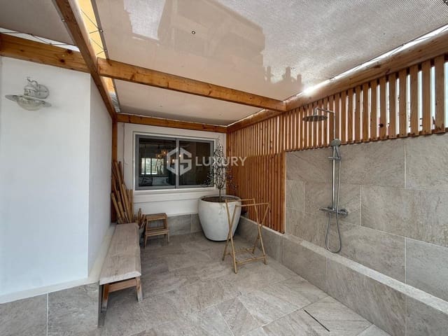 2 soverom Leilighet til salgs i Roque del Conde, Adeje med svømmebasseng garasje - € 449 000 (Ref: 9571400)