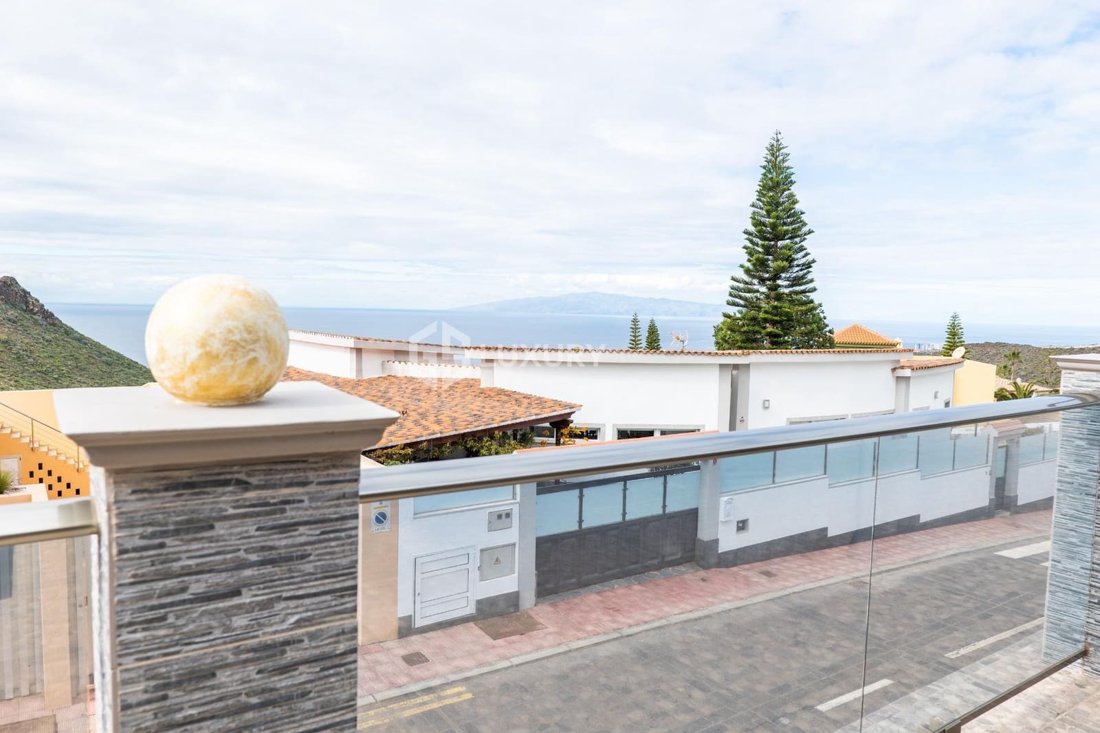 3 camera da letto Villa in vendita in Costa Adeje con piscina garage - 1.140.000 € (Rif: 9583075)