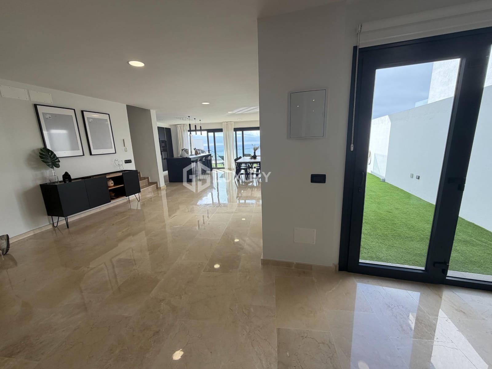 Chalet de 4 habitaciones en Tabaiba en venta con piscina garaje - 950.000 € (Ref: 9601275)