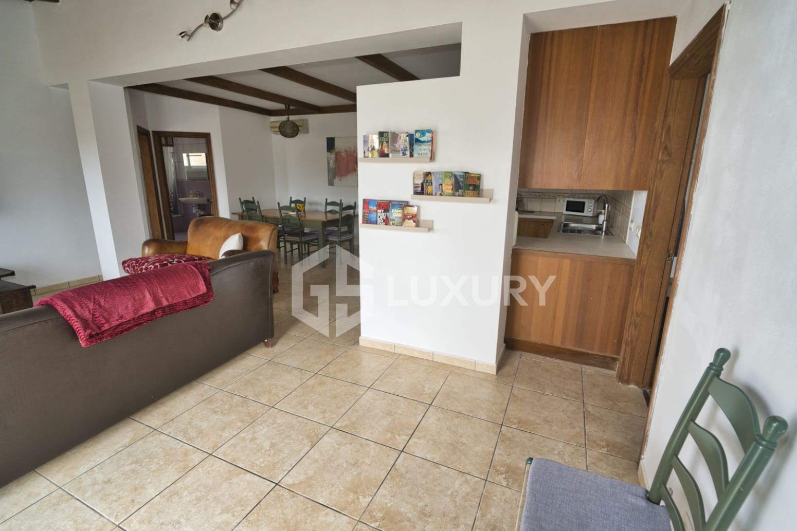 6 soverom Villa til salgs i San Miguel de Abona med svømmebasseng garasje - € 860 000 (Ref: 9676056)