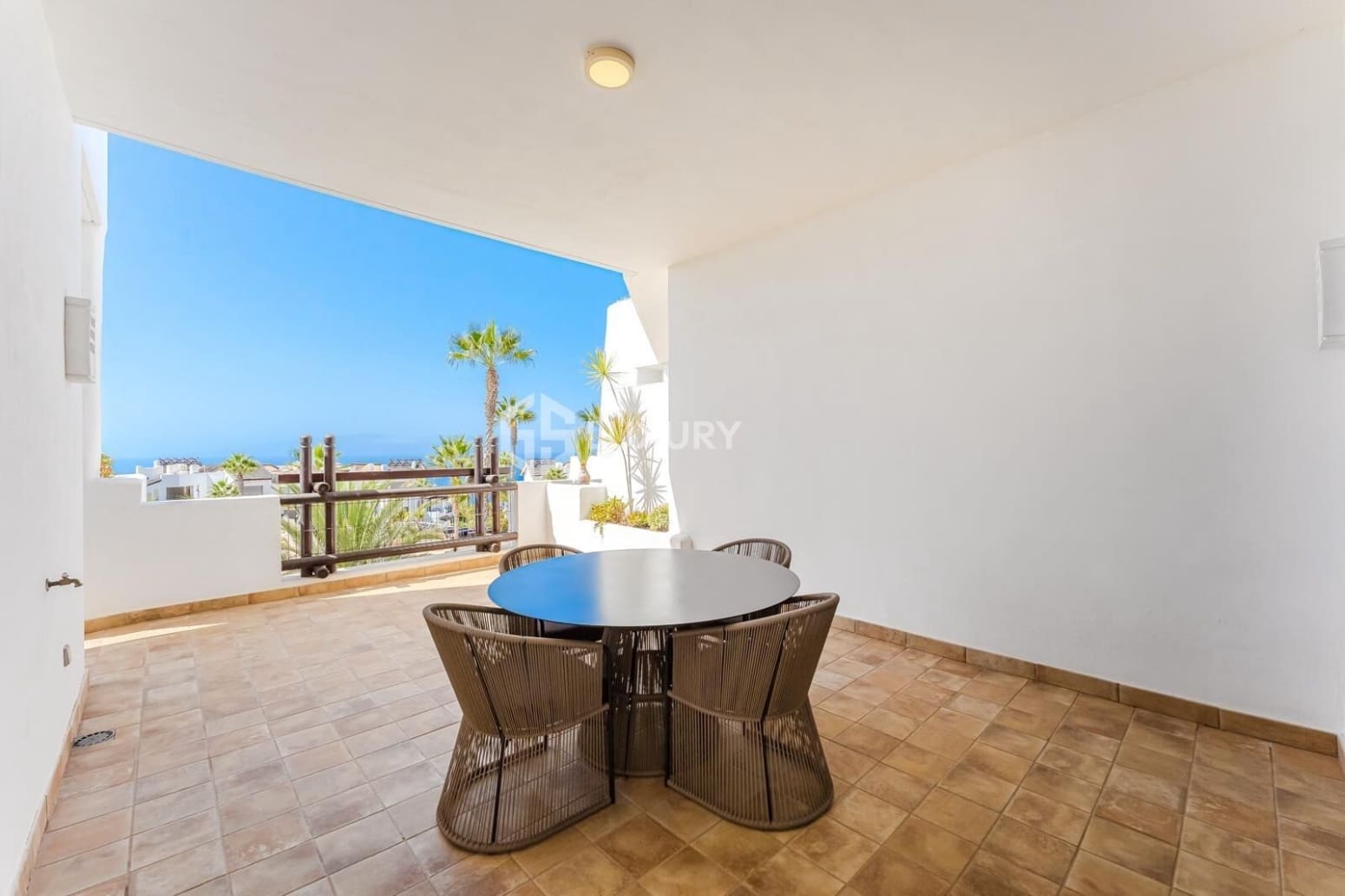 2 chambre Appartement à vendre à Guia de Isora avec garage - 798 000 € (Ref: 9676058)